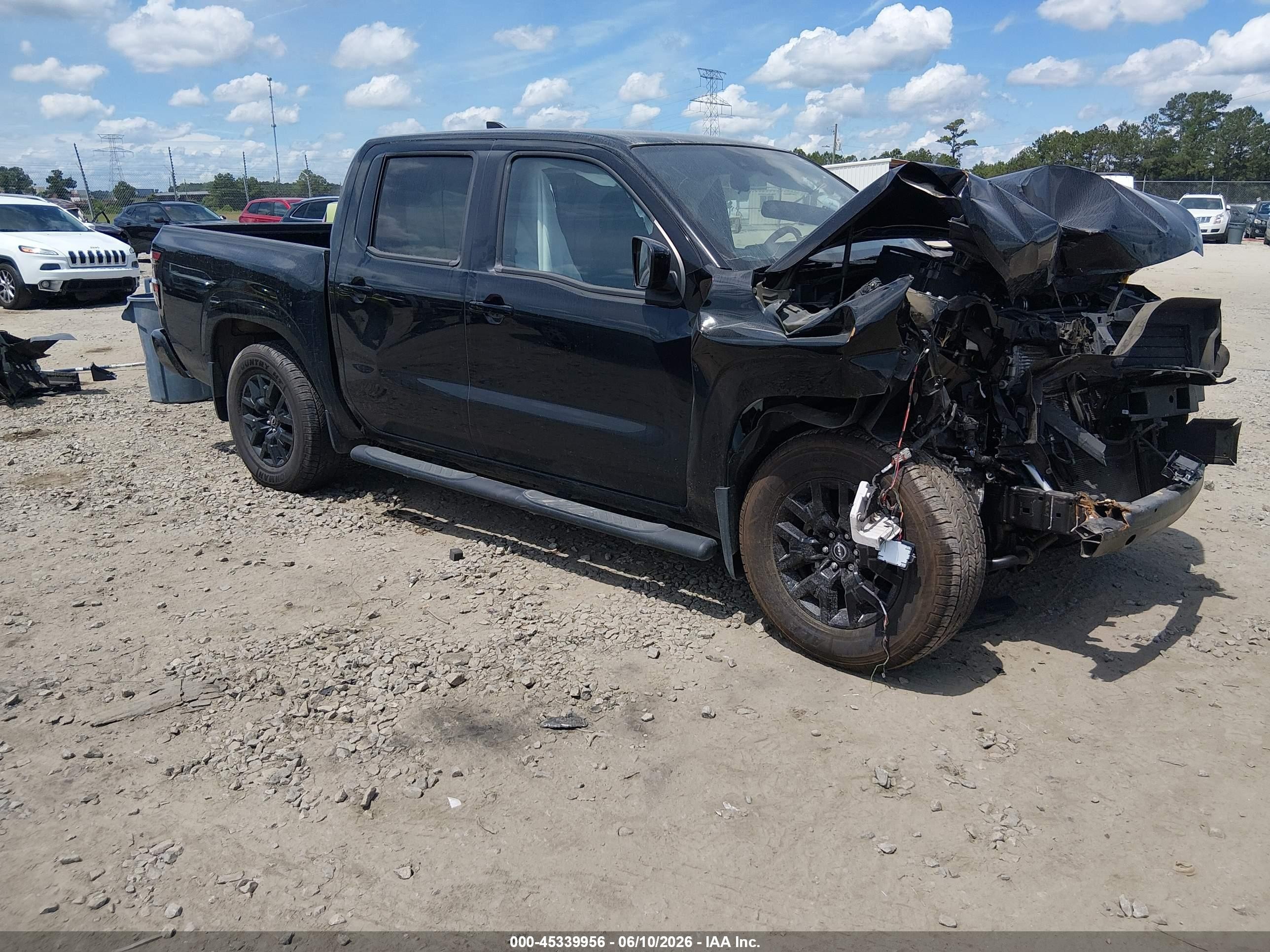 2023 Nissan Frontier SV, VIN 1N6ED1EJ8PN669466 — Front end
