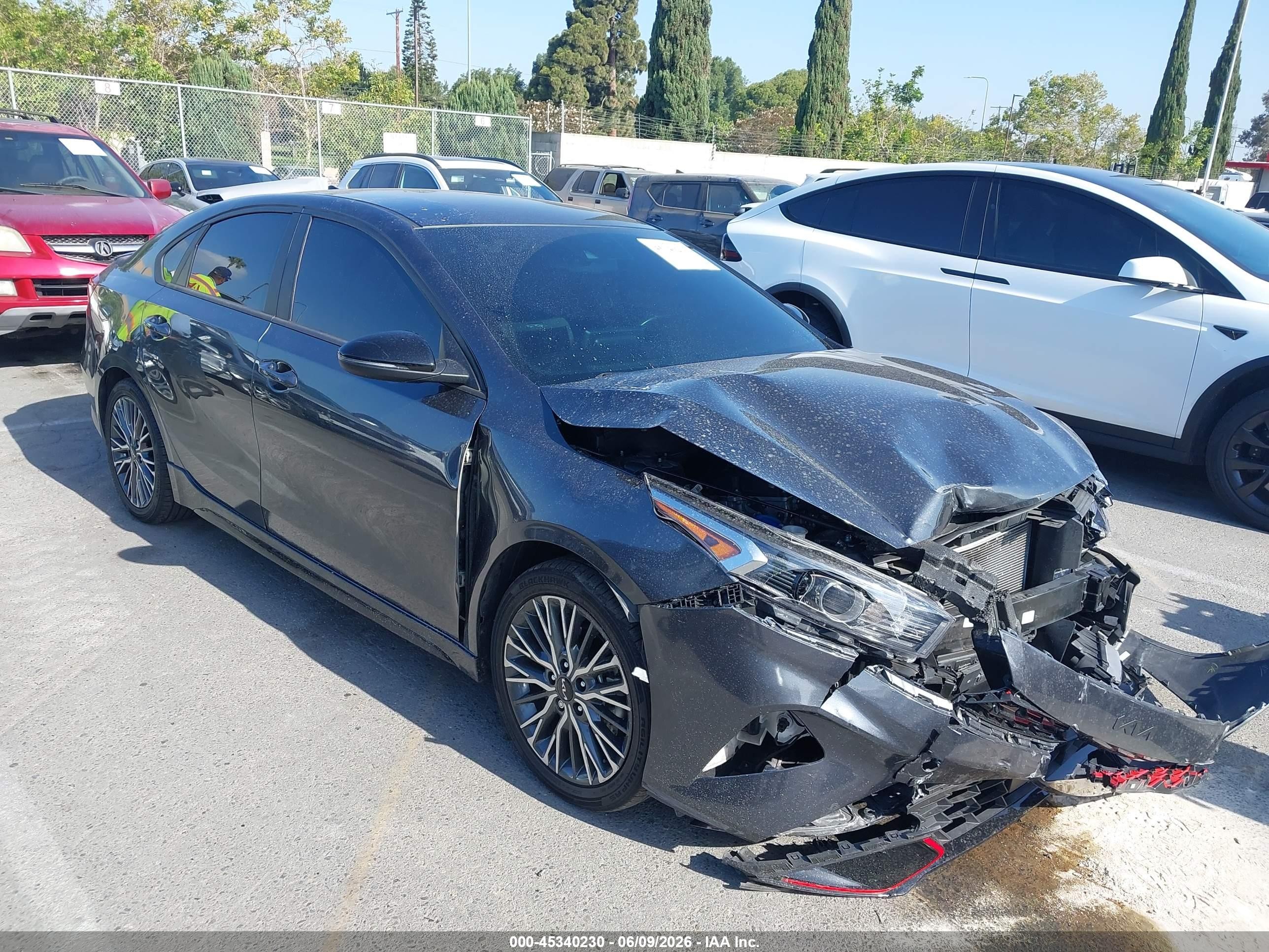 2023 Kia Forte GT-Line, VIN 3KPF54AD4PE643215 — Front end