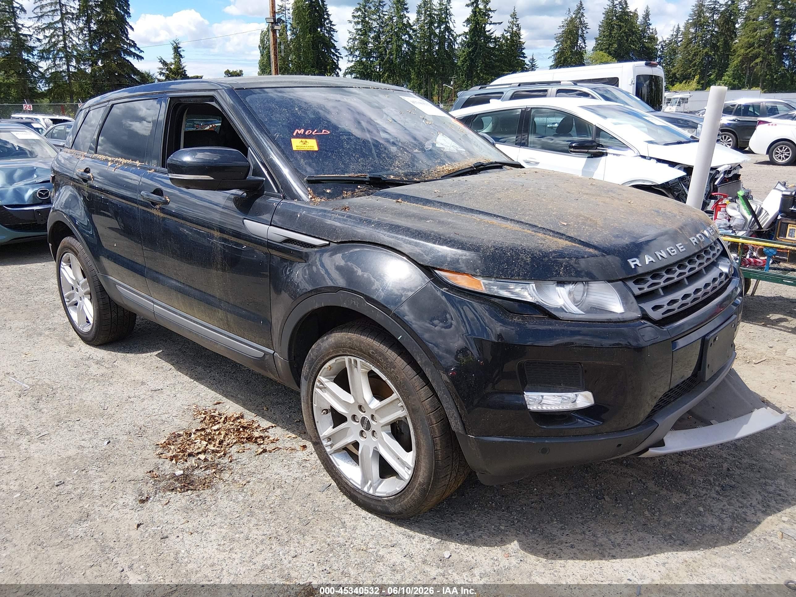 2012 Land Rover Range Rover Evoque Pure Premium, VIN SALVR2BG5CH617569 — Front end