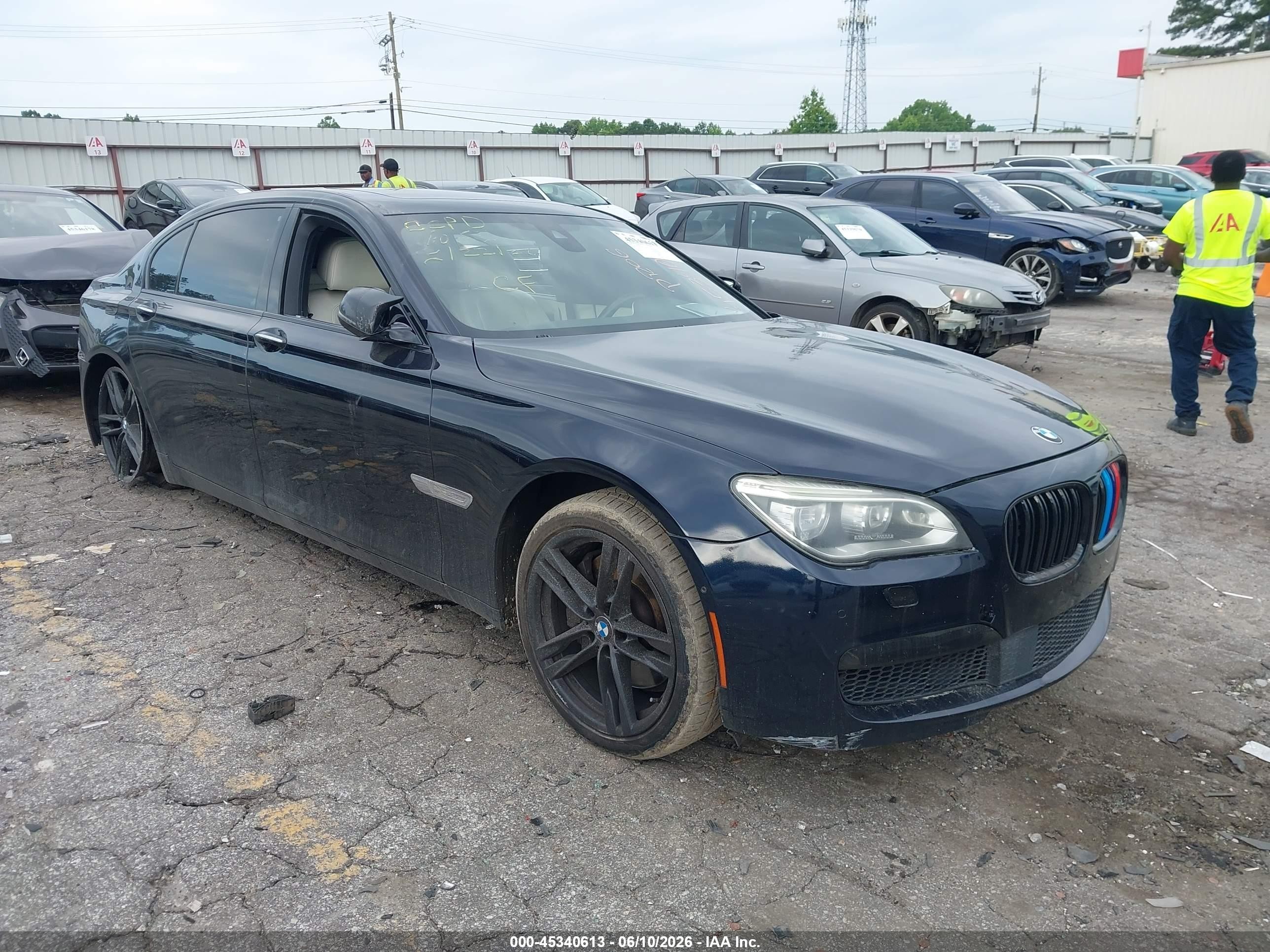 2015 BMW 7 Series 750Li, VIN WBAYE8C51FD781054 — Side