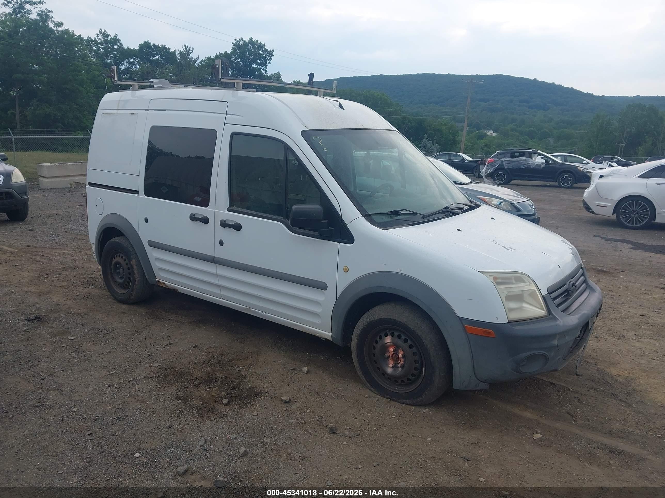 2010 Ford Transit Connect XL, VIN NM0LS6AN4AT022312 — Normal wear