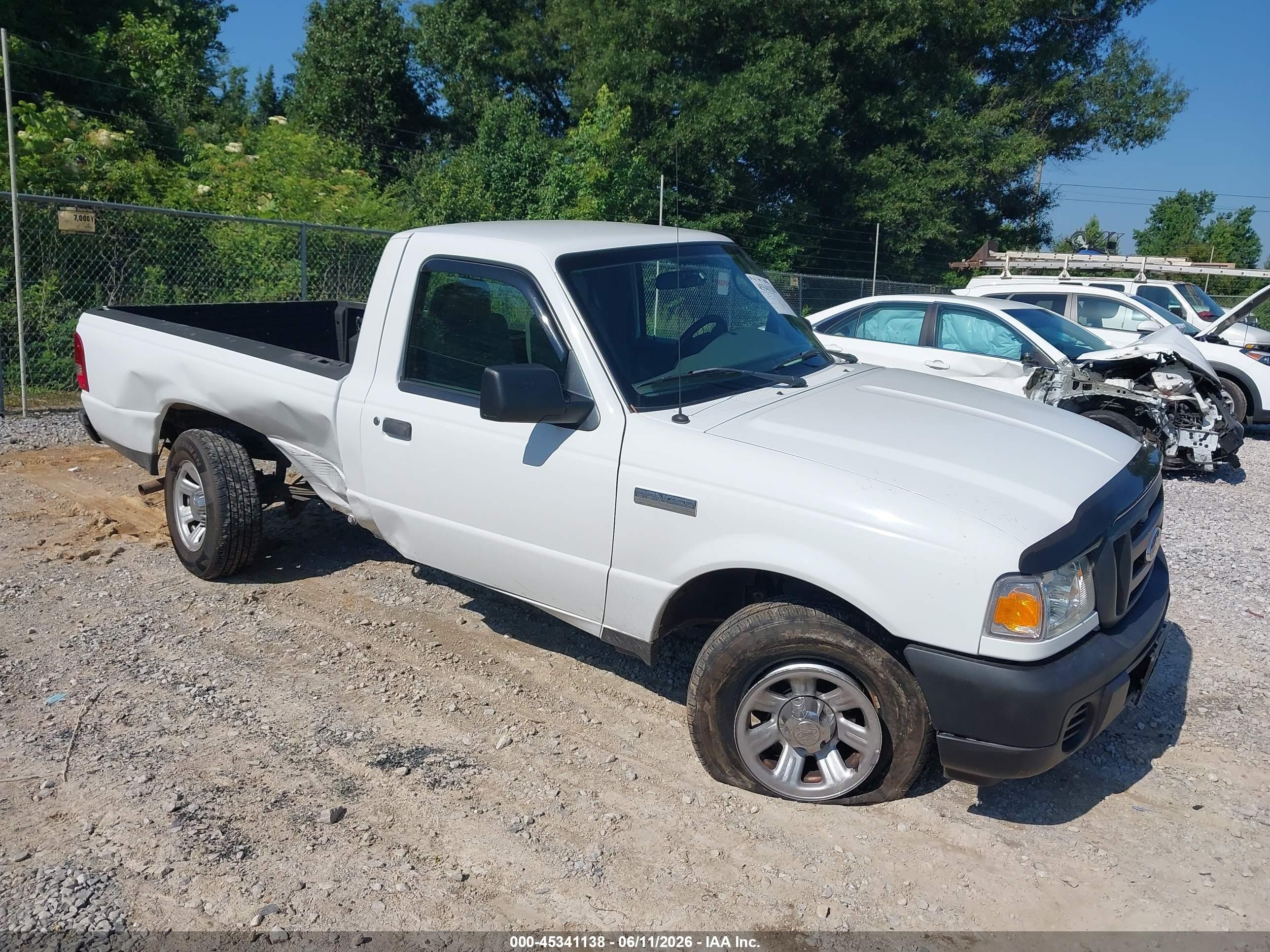 2008 Ford Ranger XL, VIN 1FTYR10D08PB02905 — Side