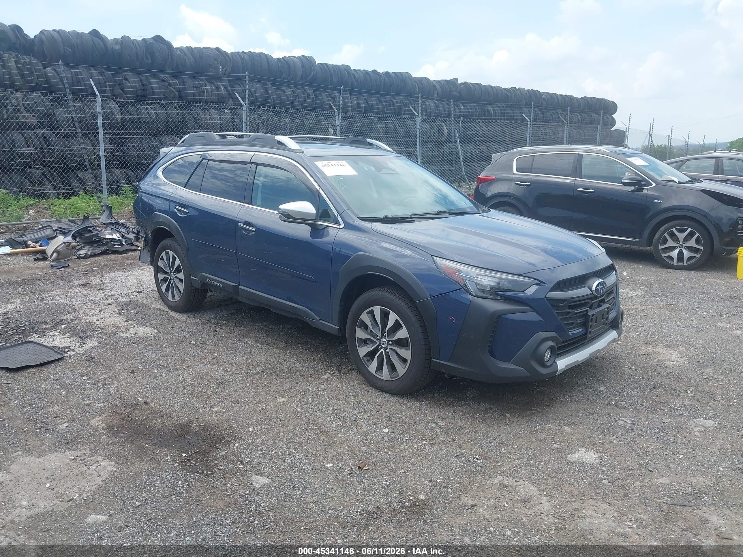 2023 Subaru Outback Touring, VIN 4S4BTAPC9P3180203 — Rear end