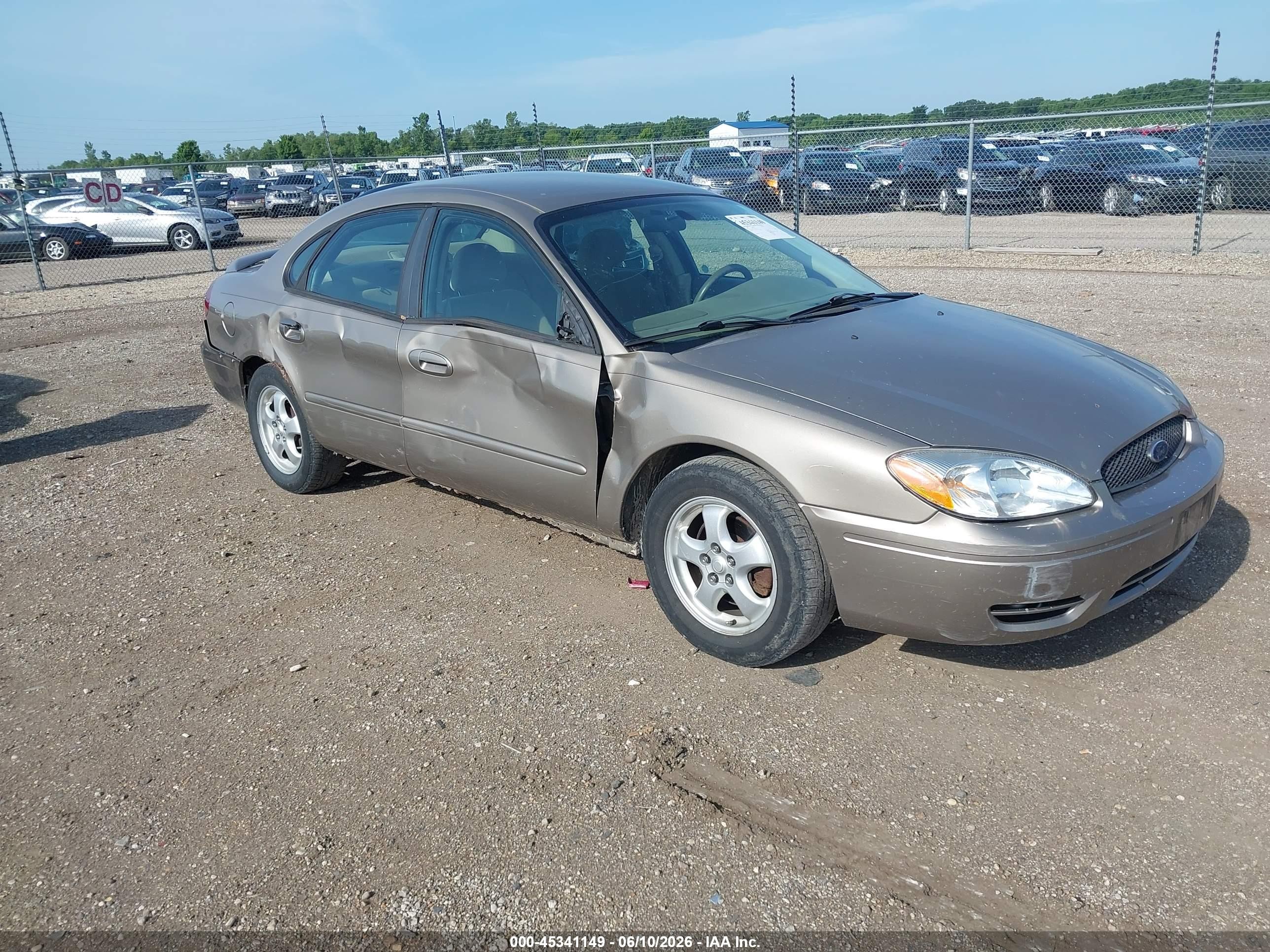 2007 Ford Taurus SE, VIN 1FAFP53U97A155576 — Side