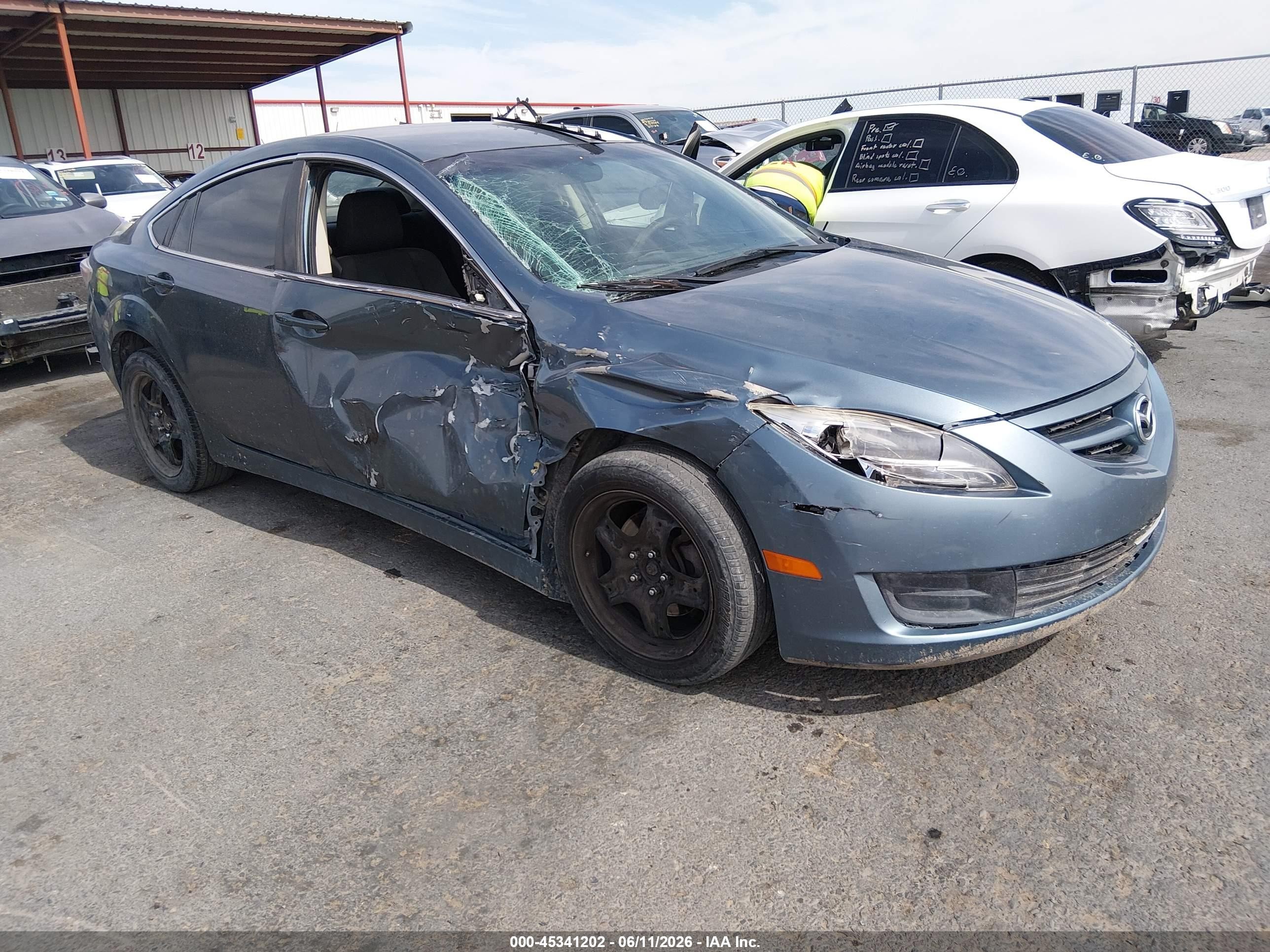 2012 Mazda 6 i Sport, VIN 1YVHZ8BH0C5M06162 — Бок