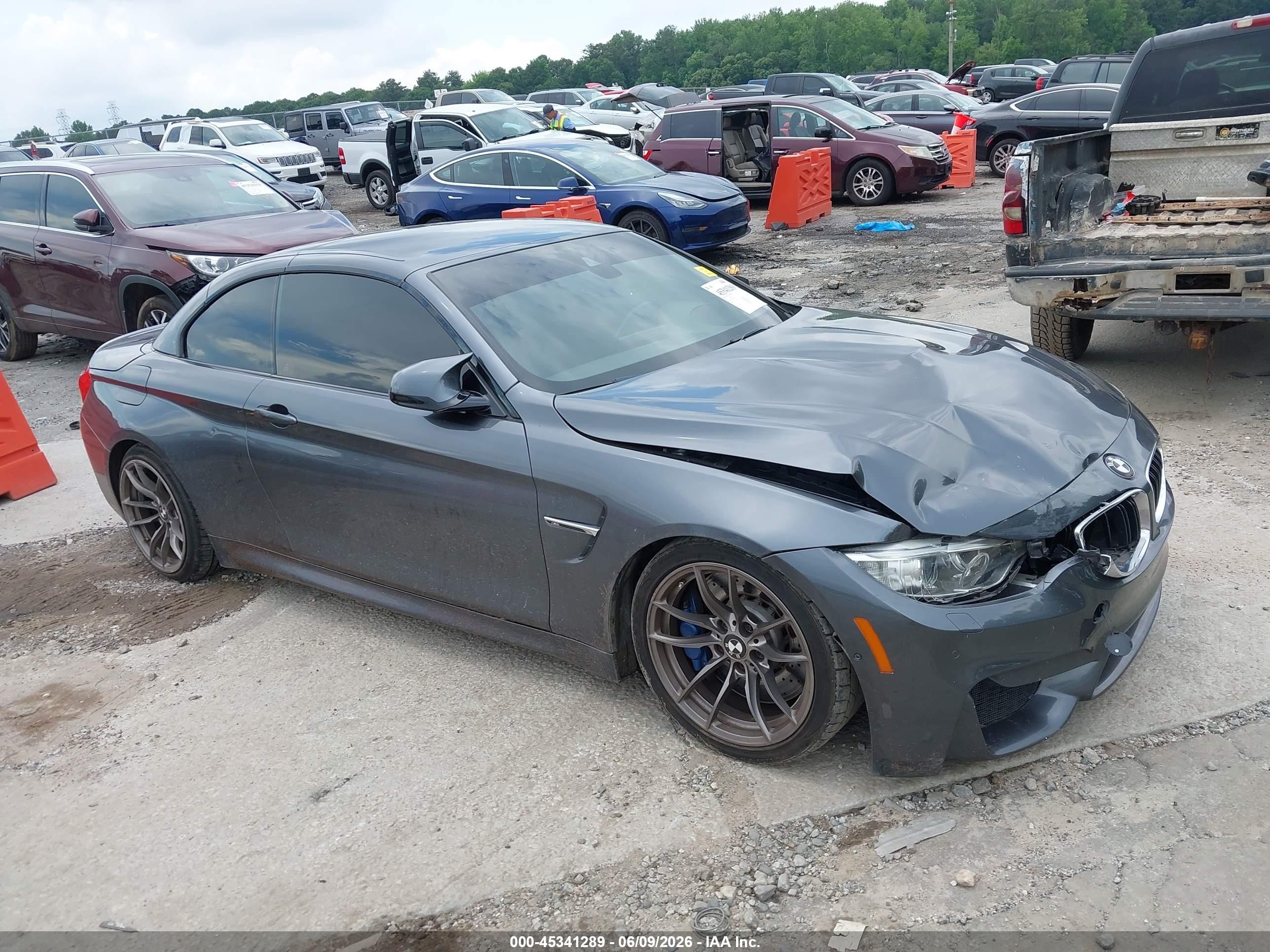 2015 BMW M4, VIN WBS3U9C57FJ967942 — Front end