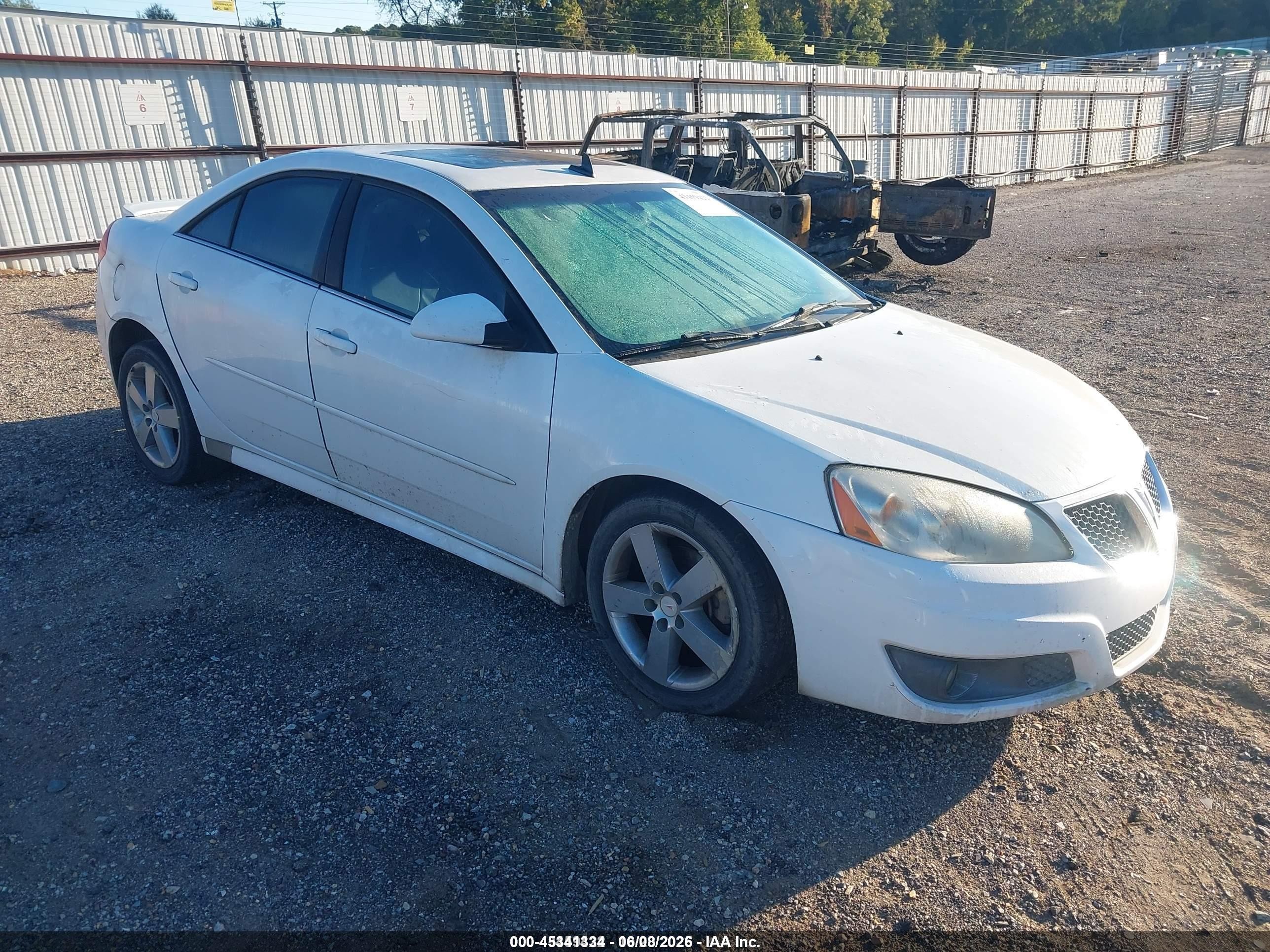 2010 Pontiac G6 1SH, VIN 1G2ZA5EK9A4151851 — Rear end