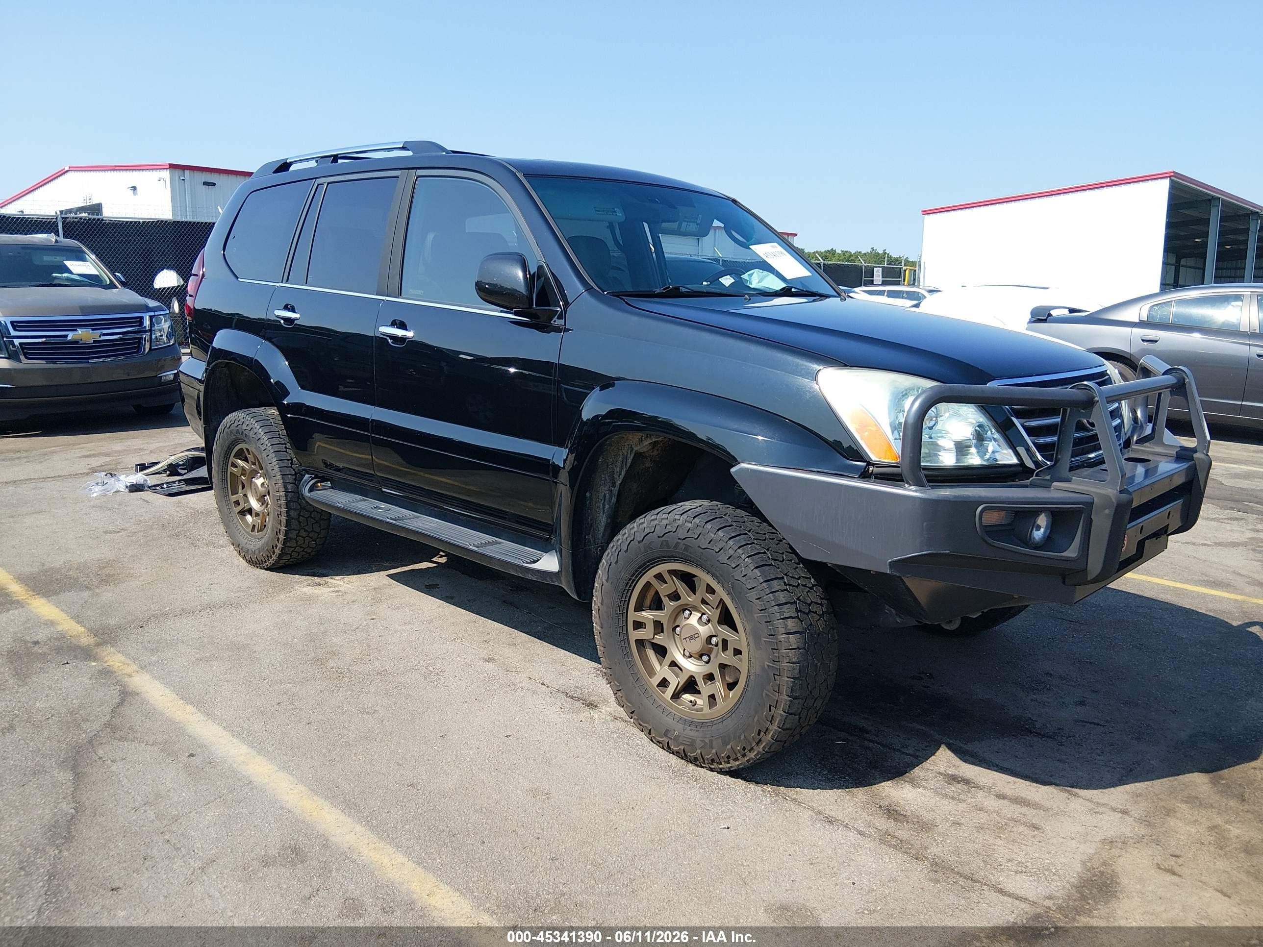 2009 Lexus GX 470, VIN JTJBT20X290175837 — Бок