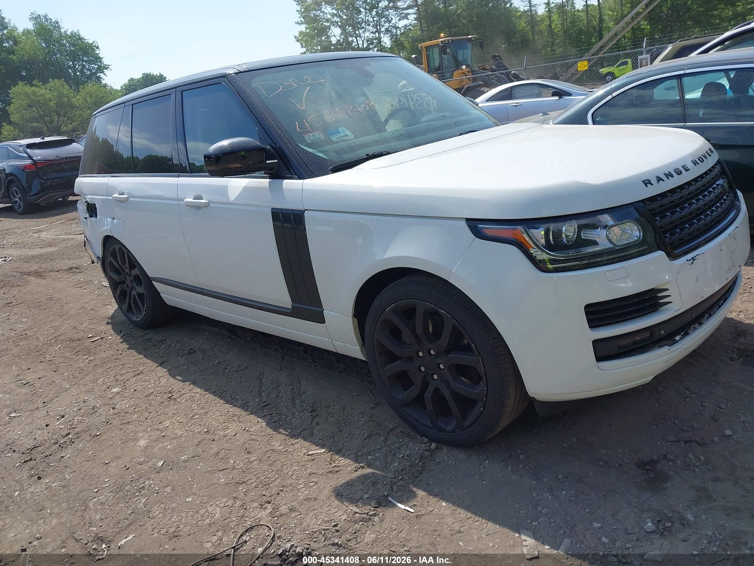 2014 Land Rover Range Rover Supercharged, VIN SALGS2TF4EA174944 — Front end