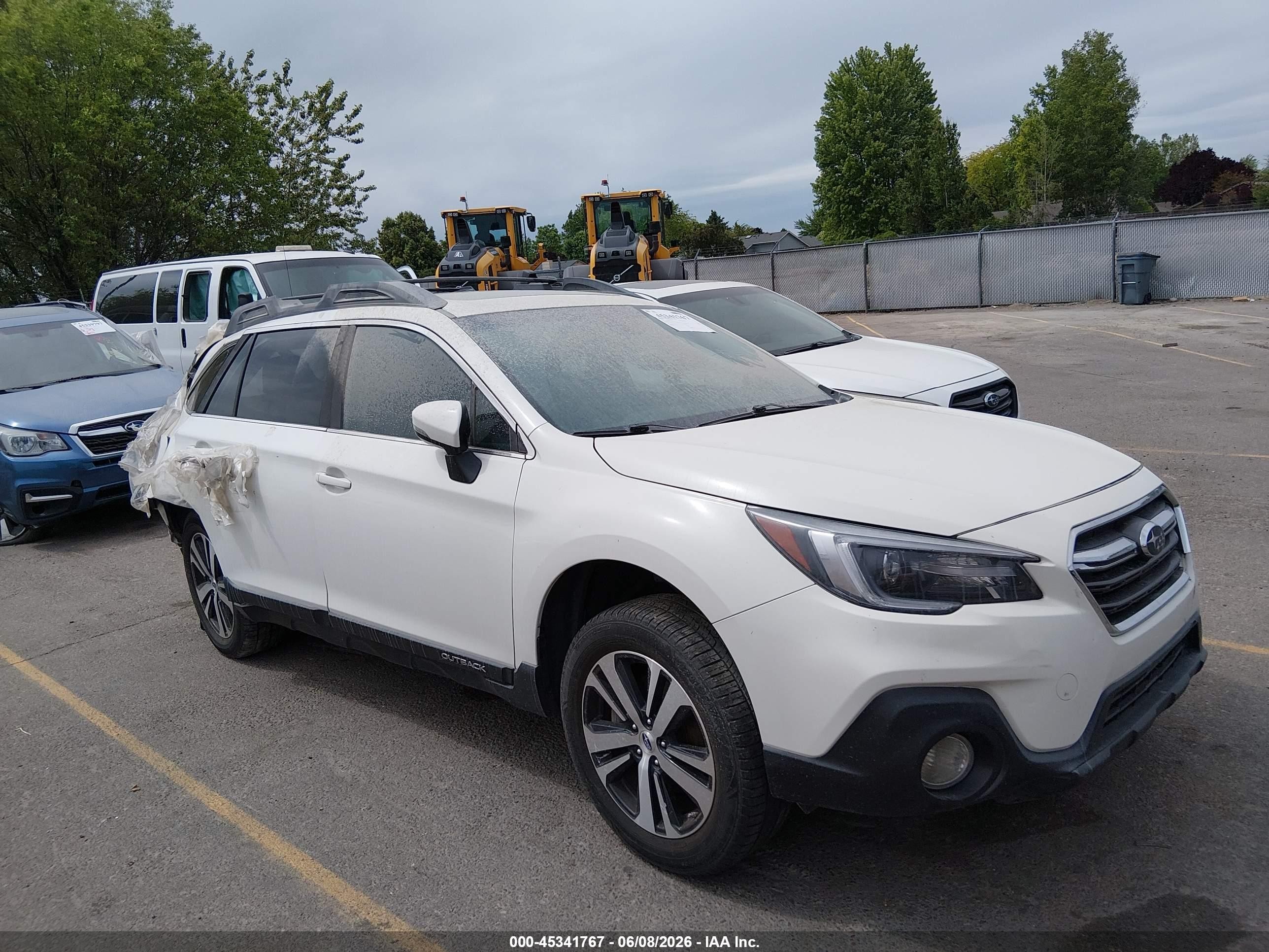2019 Subaru Outback Limited, VIN 4S4BSENC5K3292244 — Rear end