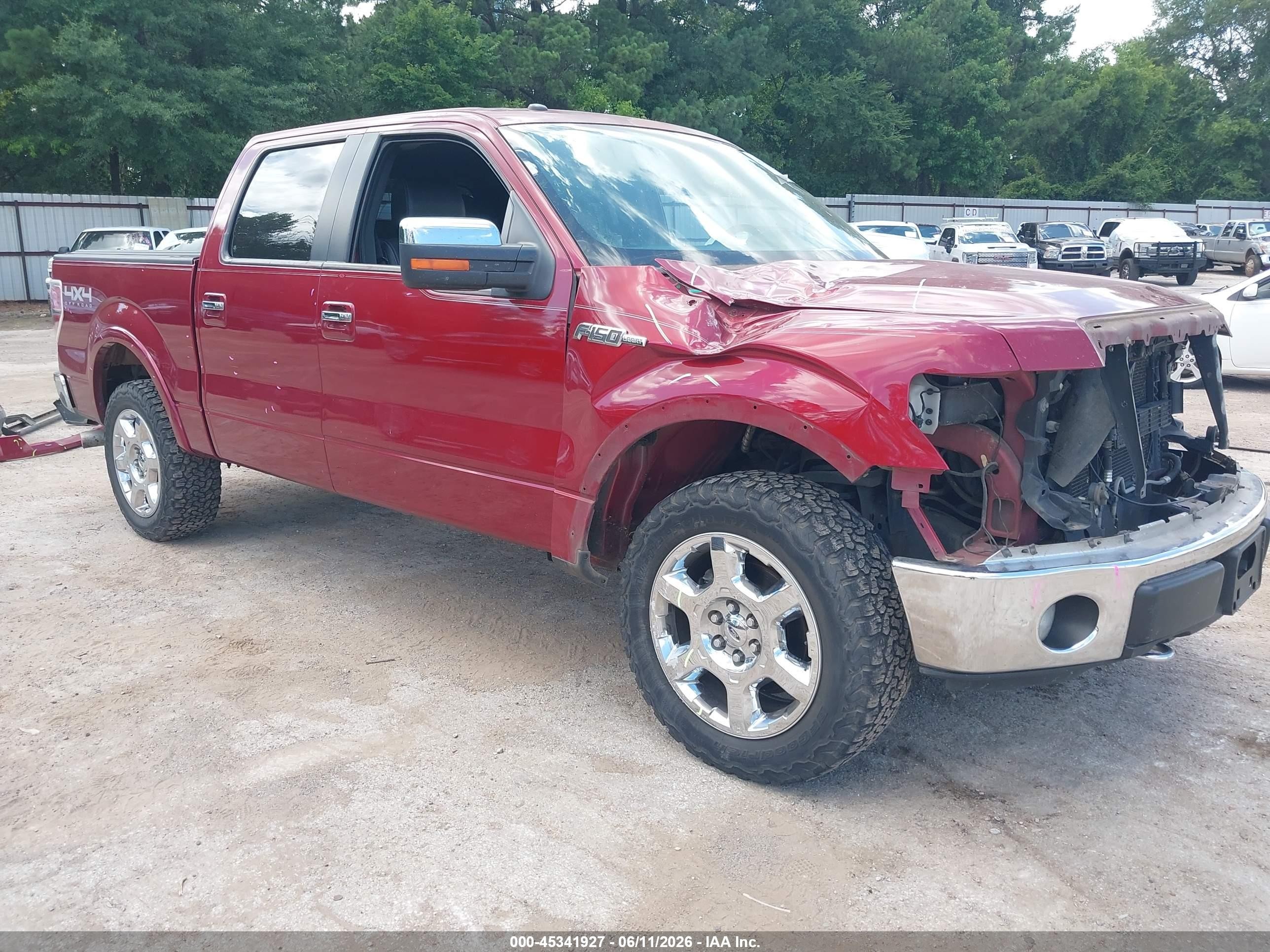2014 Ford F-150 XL, VIN 1FTFW1EFXEKE61472 — Front end