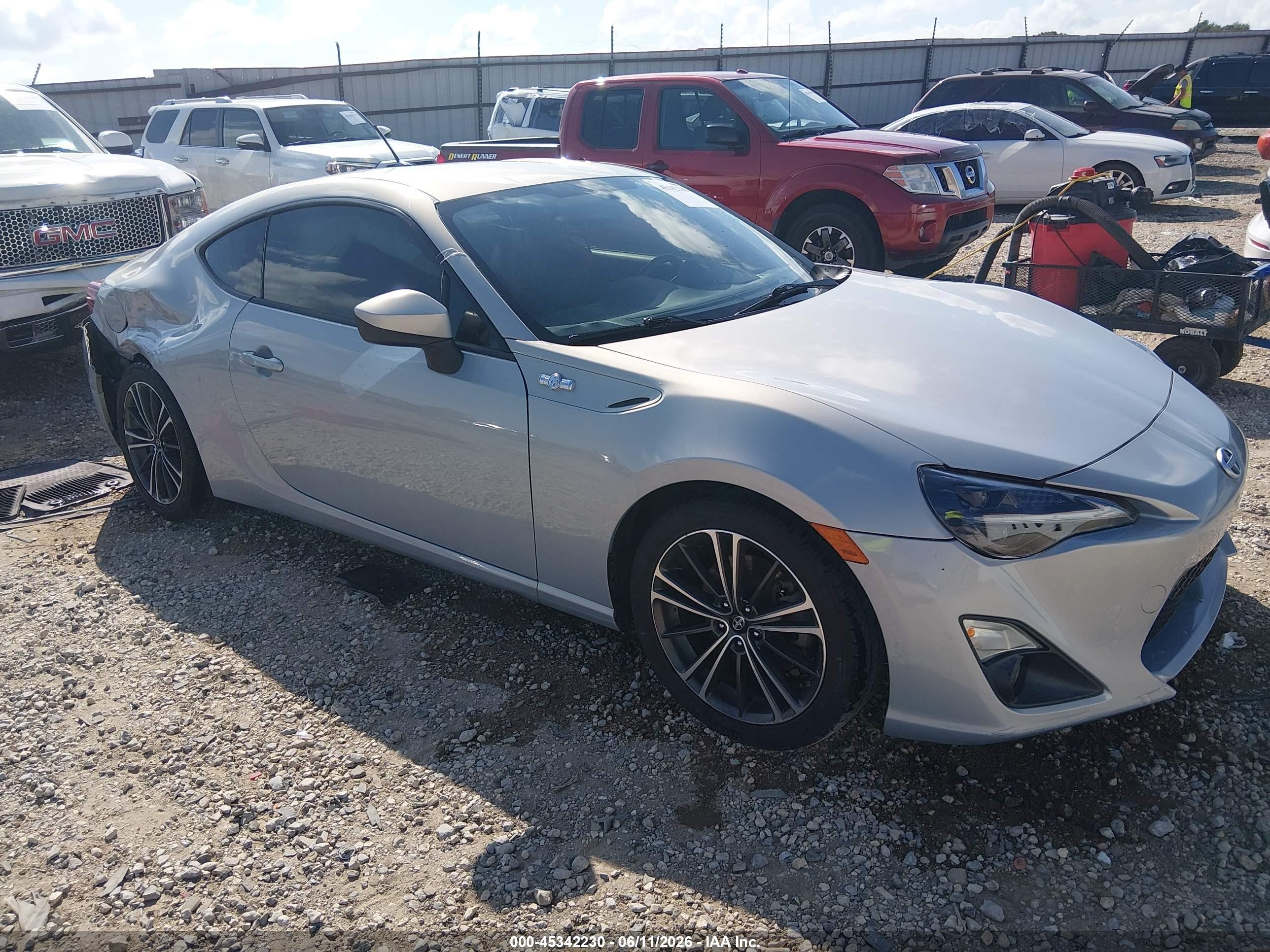 2013 Scion FR-S, VIN JF1ZNAA11D2733096 — Rear end