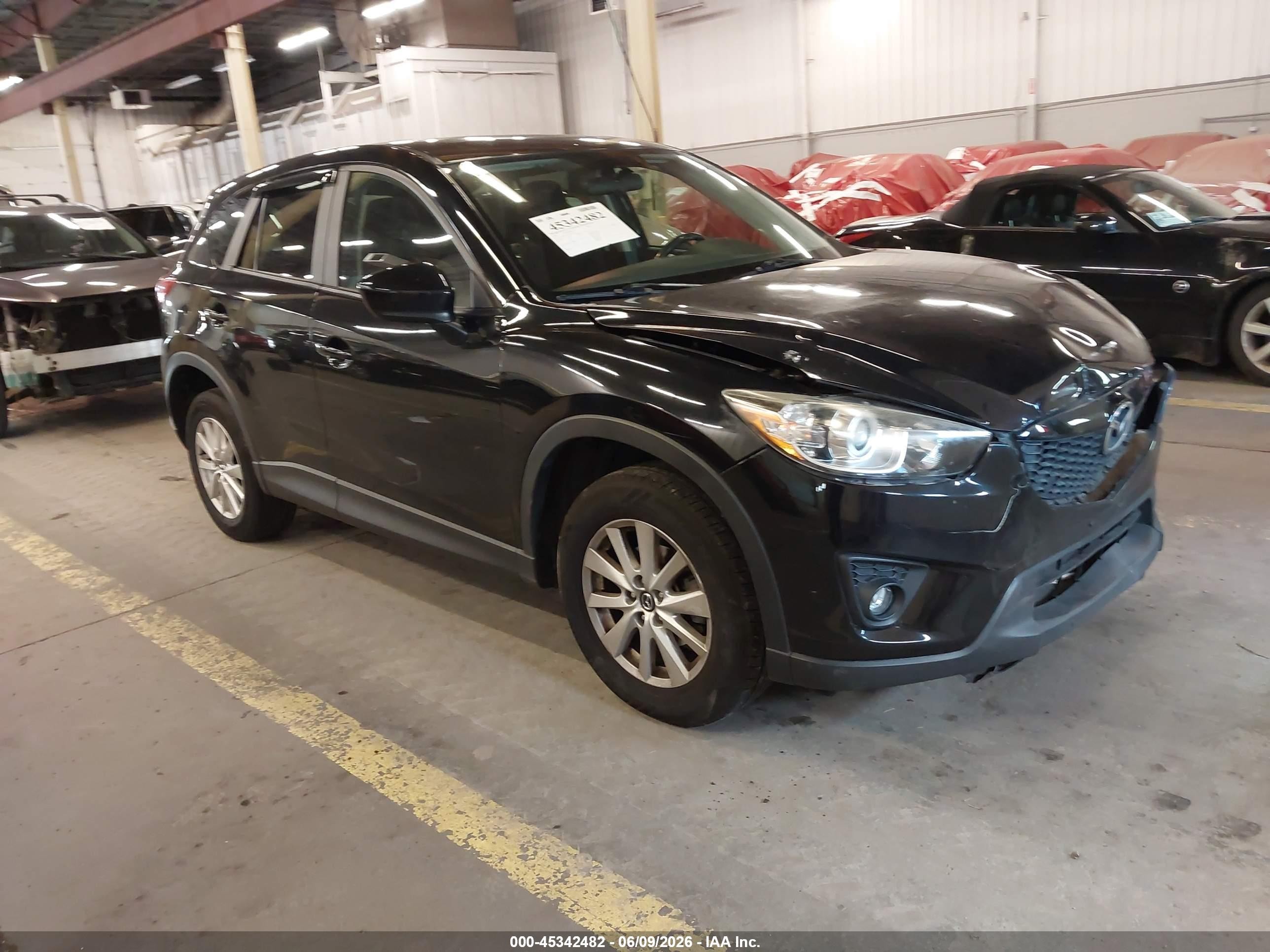 2014 Mazda CX-5 Touring, VIN JM3KE4CYXE0319083 — Front end