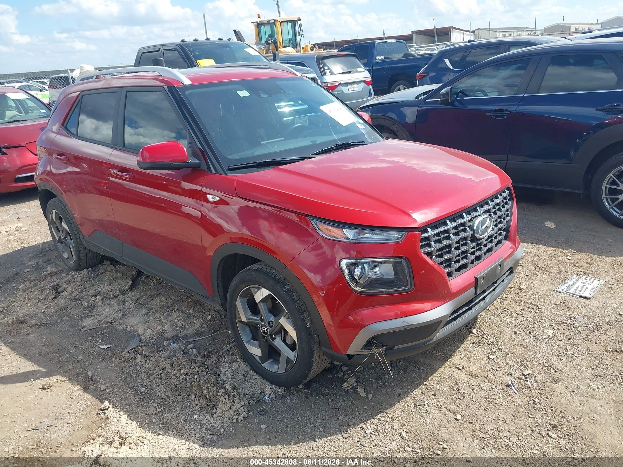 2022 Hyundai Venue SEL, VIN KMHRC8A3XNU173106 — Rear end