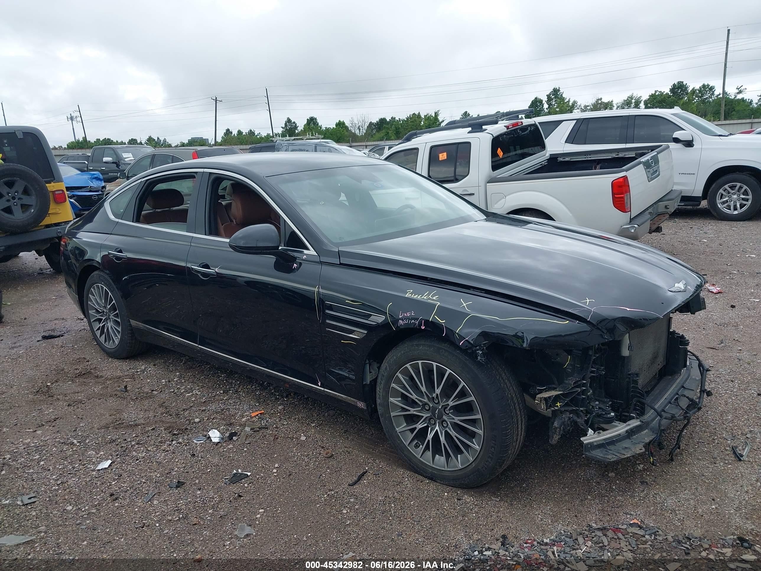 2022 Genesis G80 2.5T, VIN KMTGB4SC5NU093476 — Front end