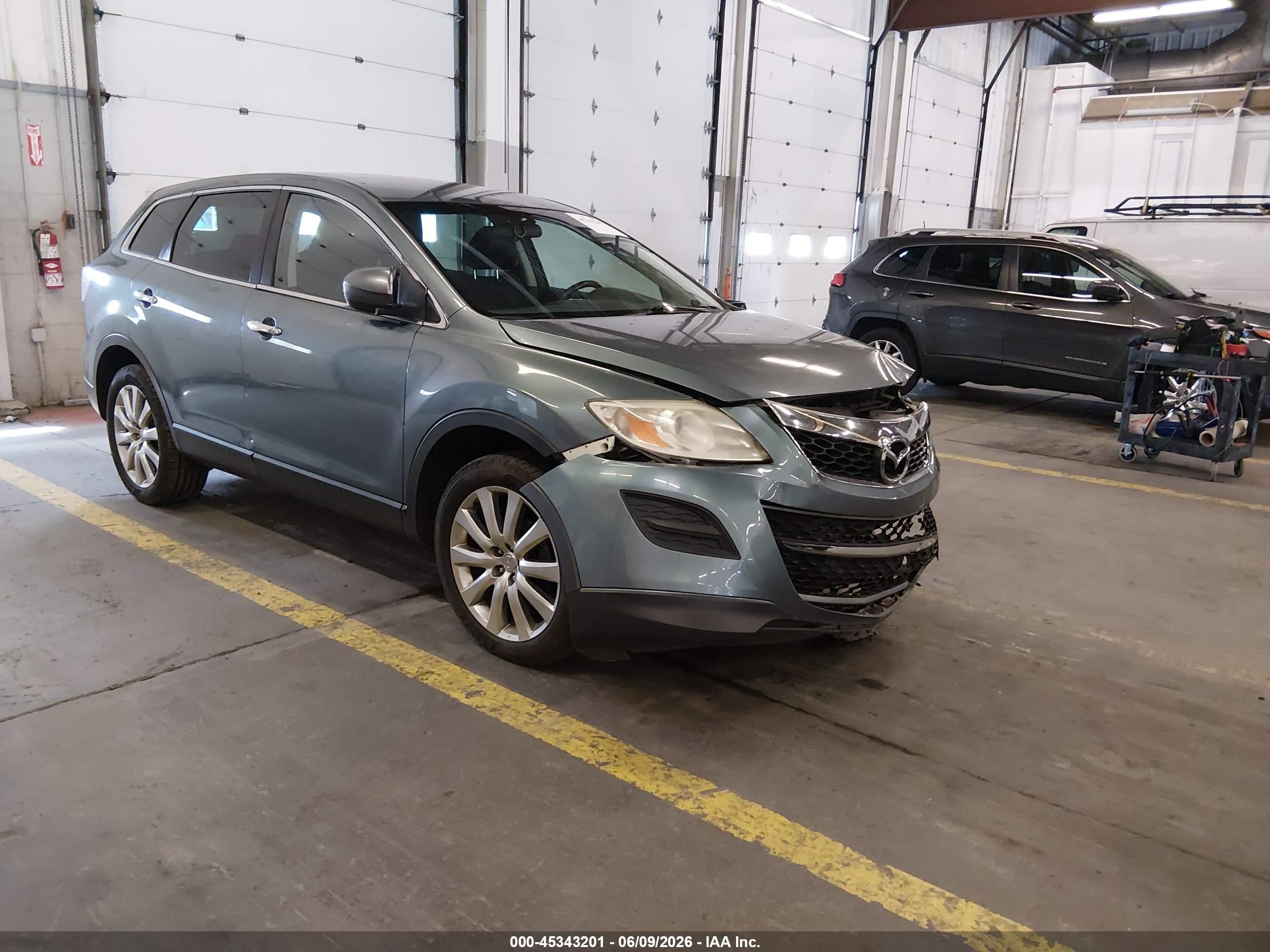 2010 Mazda CX-9 Sport, VIN JM3TB3MA3A0201475 — Front end