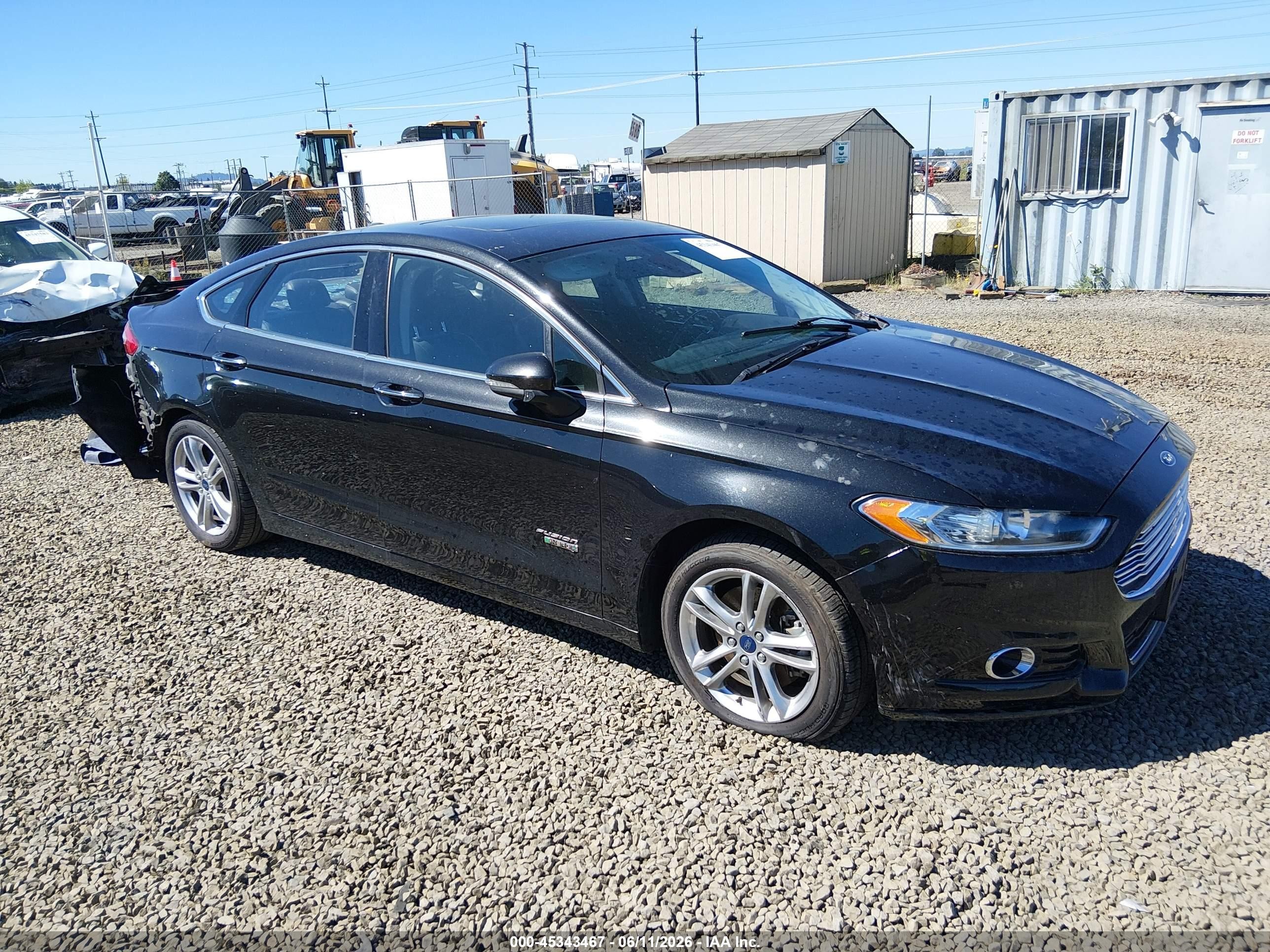 2015 Ford Fusion Titanium, VIN 3FA6P0SU1FR281455 — Rear end