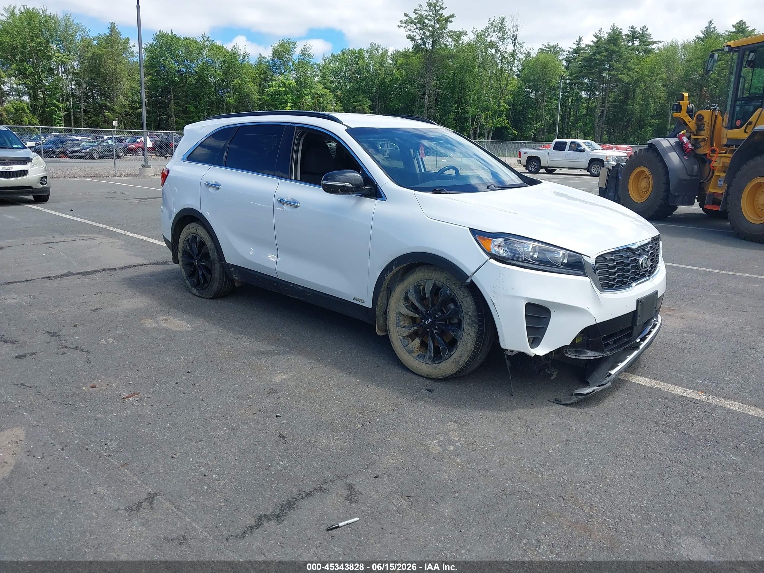 2020 Kia Sorento LX, VIN 5XYPGDA58LG678392 — Undercarriage