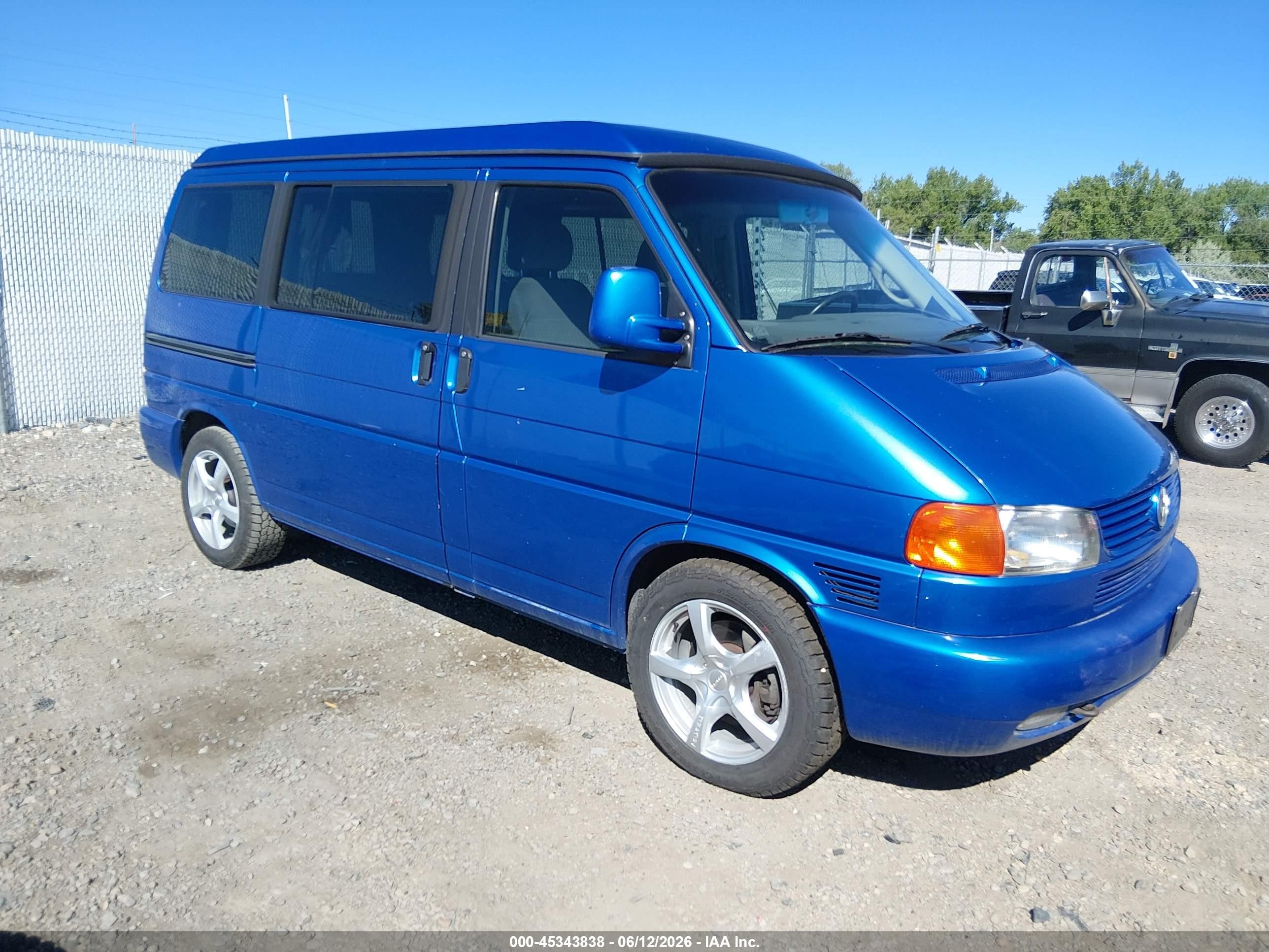 2001 Volkswagen EuroVan MV, VIN WV2NB47051H123293 — Normal wear