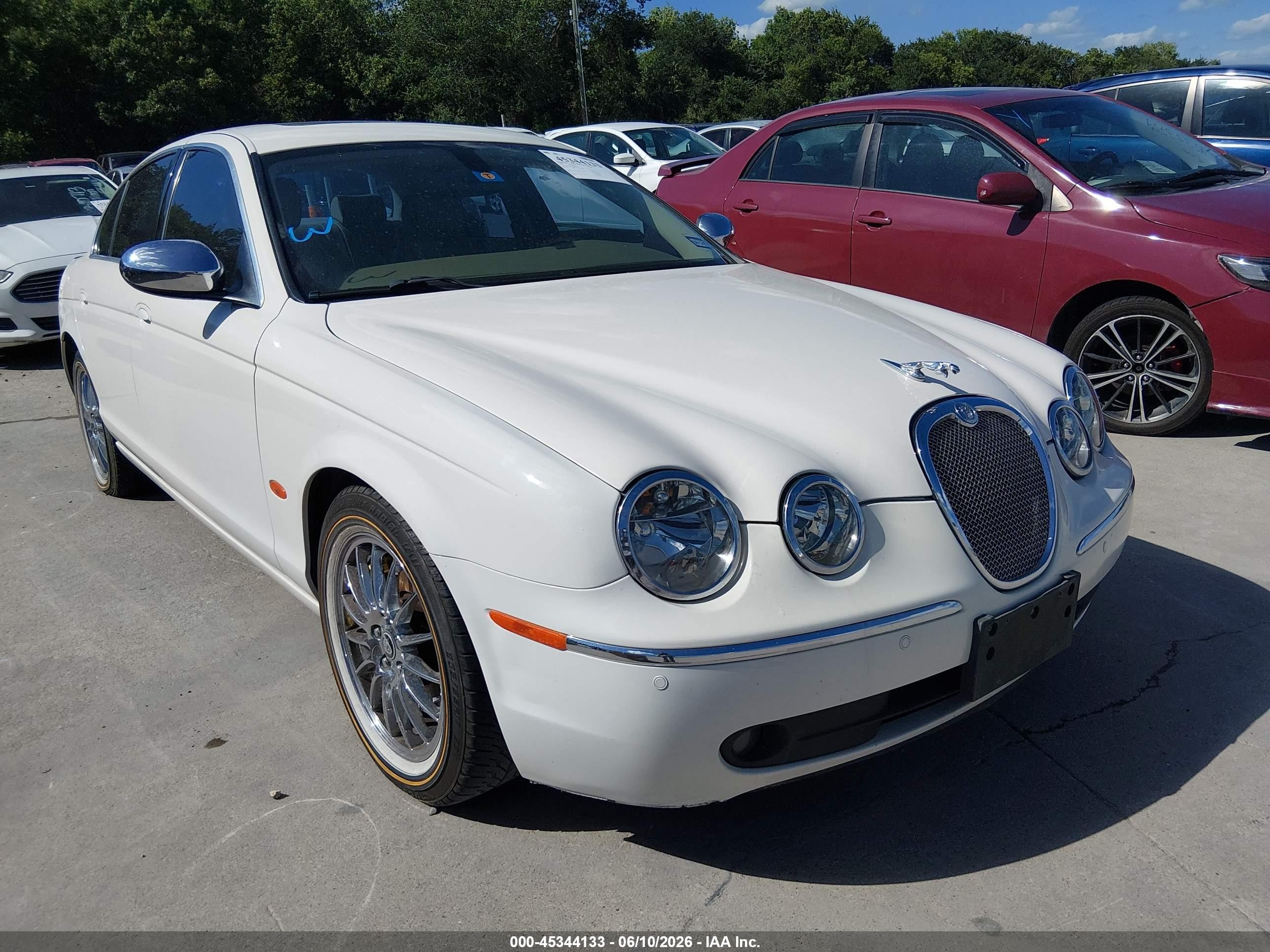 2007 Jaguar S-Type 3, VIN SAJWA01A27FN78642 — Normal wear