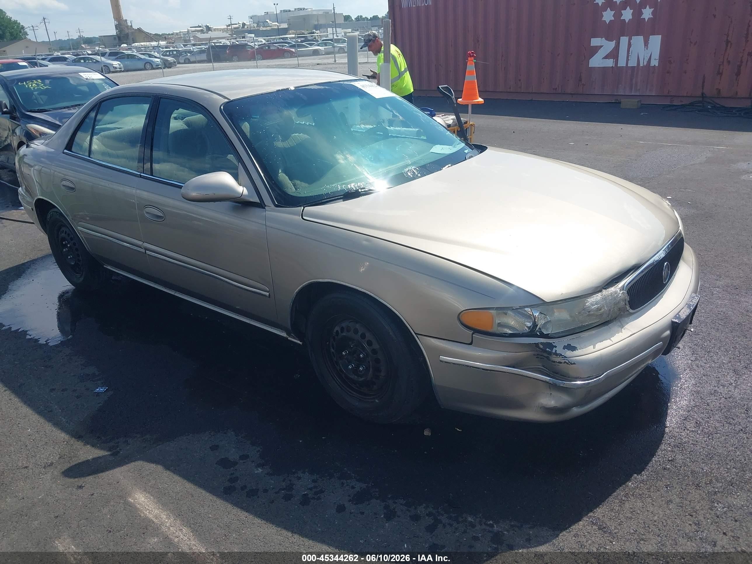 2003 Buick Century Custom, VIN 2G4WS52J331182997 — Перед