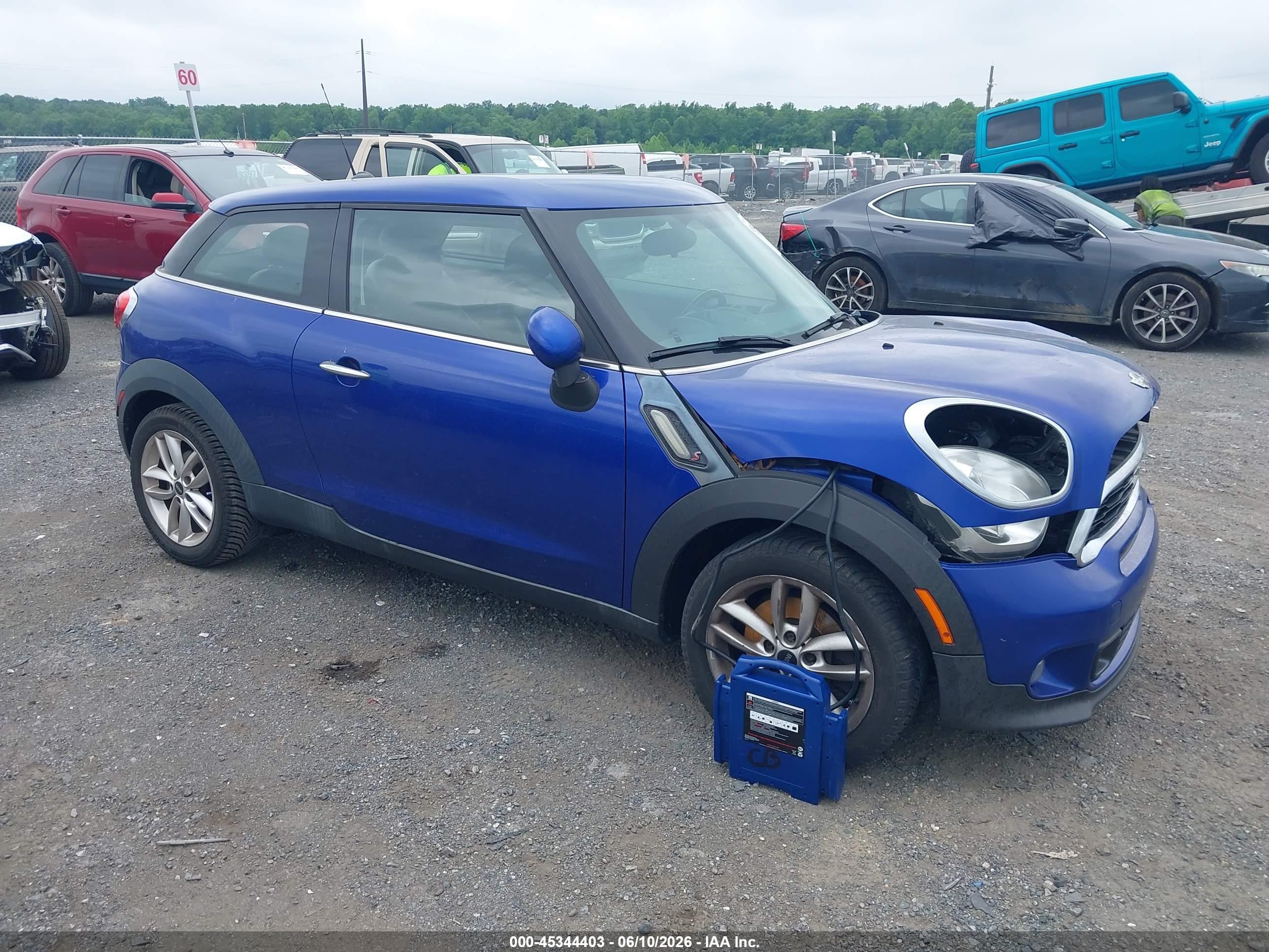 2014 MINI Paceman S, VIN WMWSS5C50EWN49772 — Перед