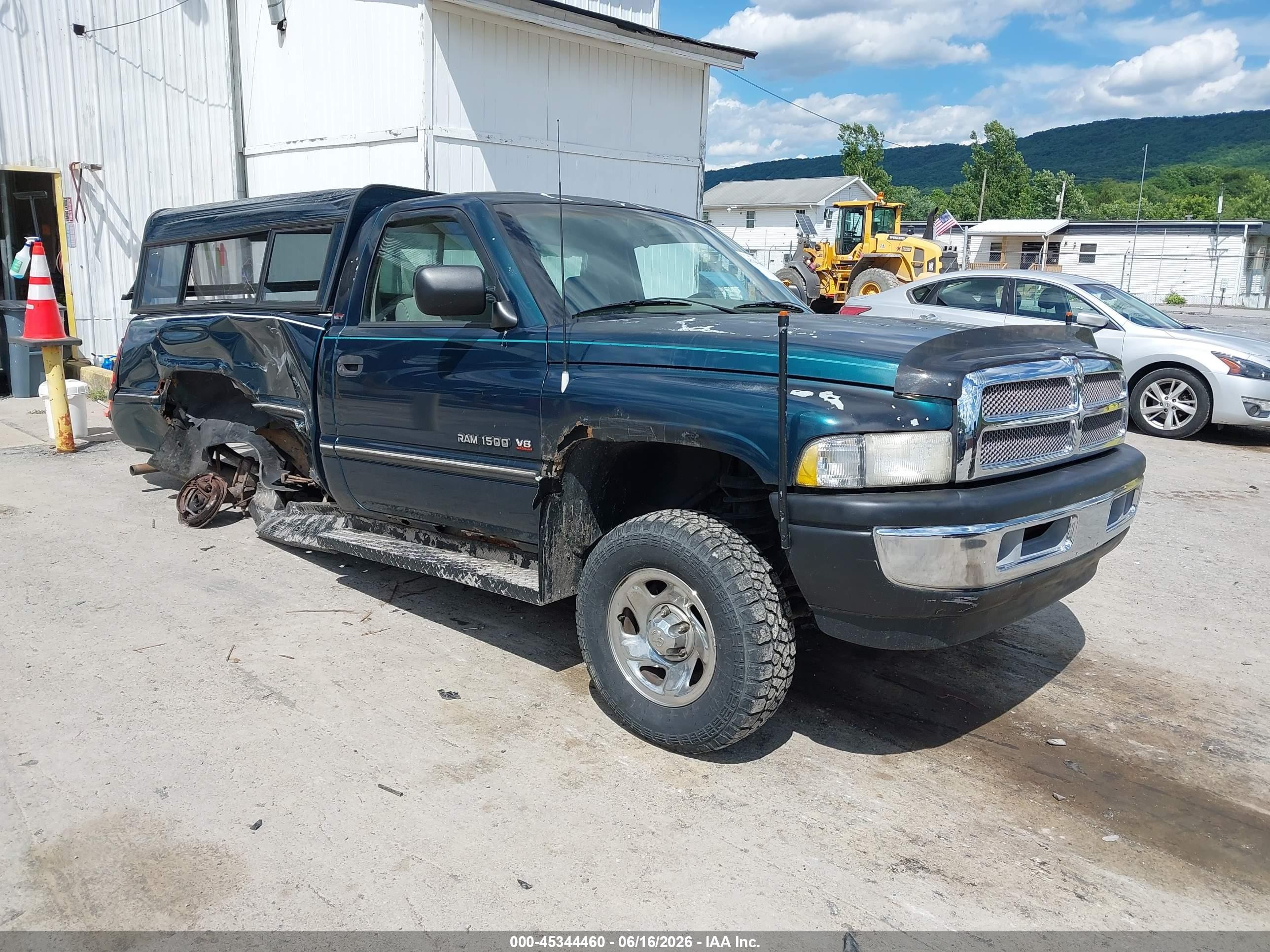 1995 Dodge 1500, VIN 1B7HF16Y8SS113691 — Side