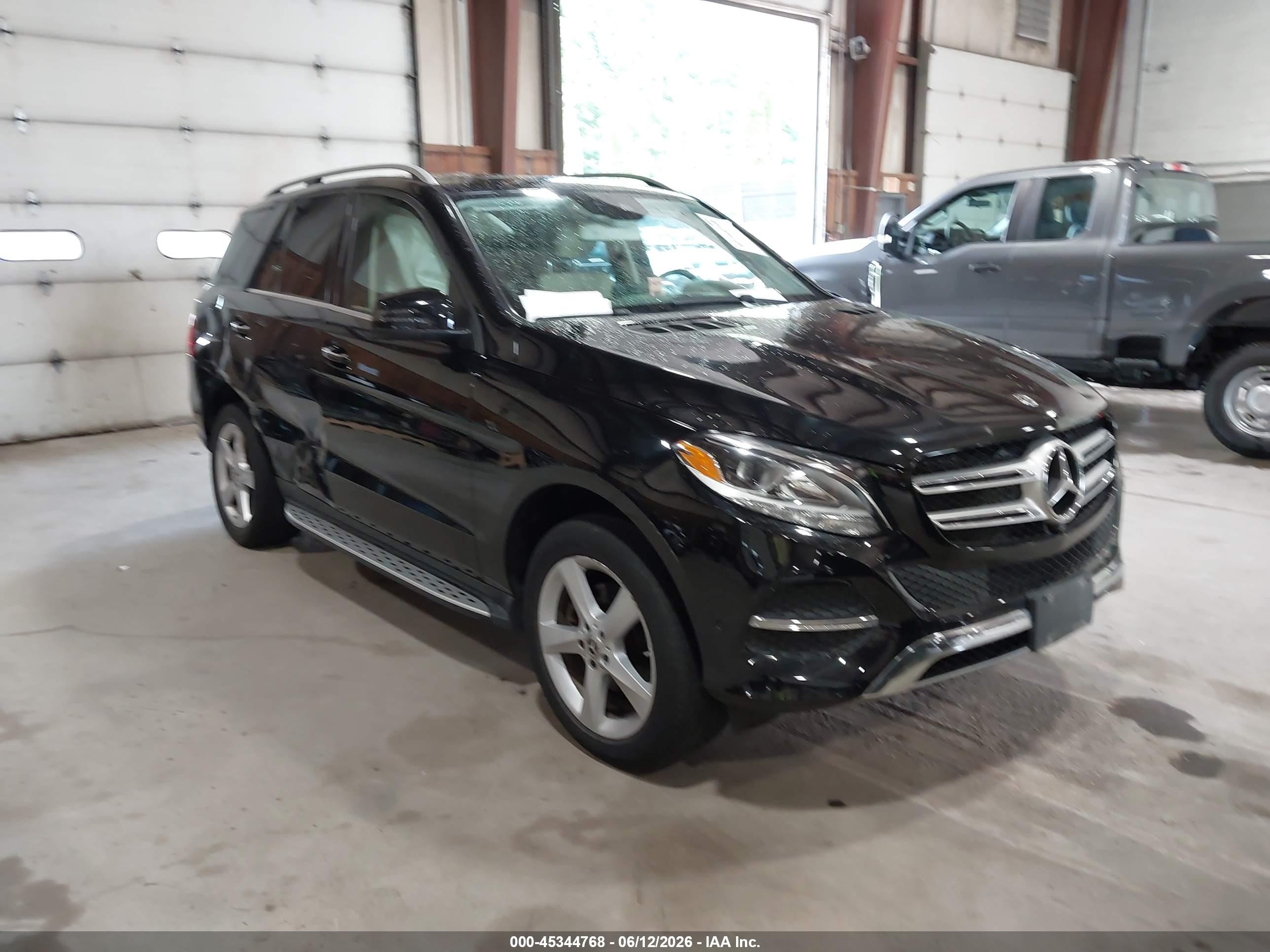 2018 Mercedes-Benz GLE 350, VIN 4JGDA5HB4JB012509 — Side