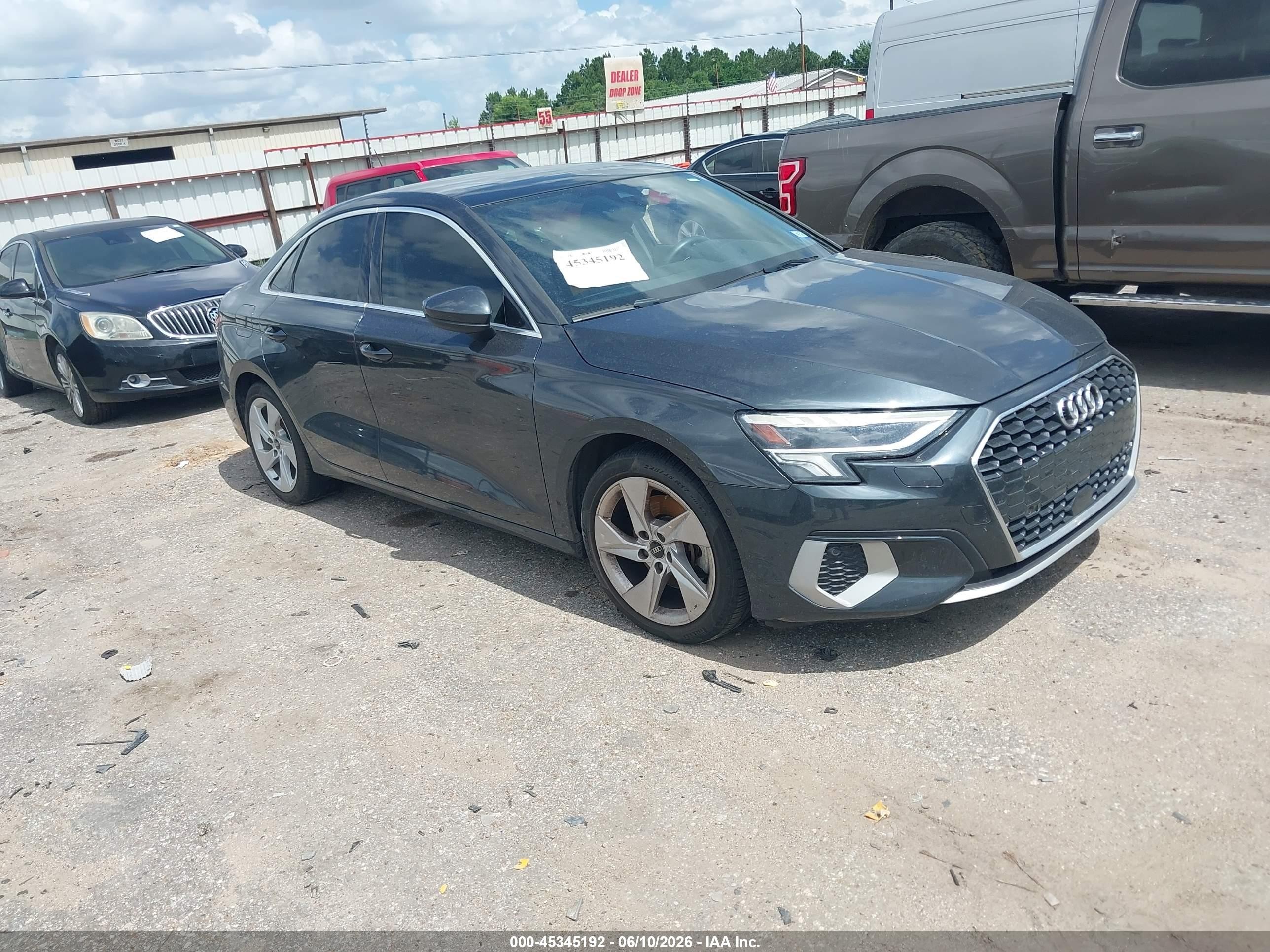 2023 Audi A3 Premium Plus, VIN WAUBUDGY8PA043146 — Вода / потоп