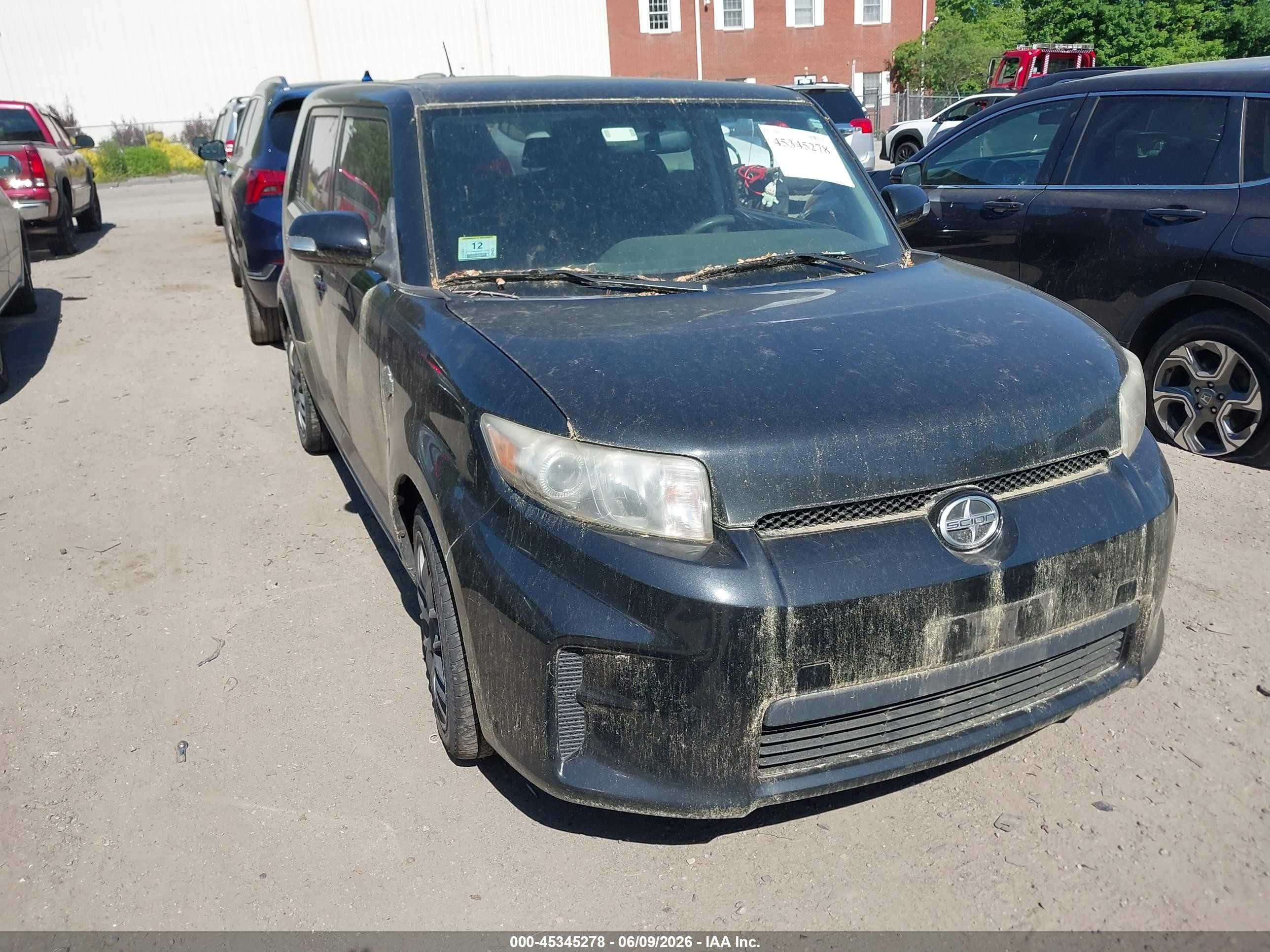 2011 Scion xB, VIN JTLZE4FE2B1127904 — Normal wear