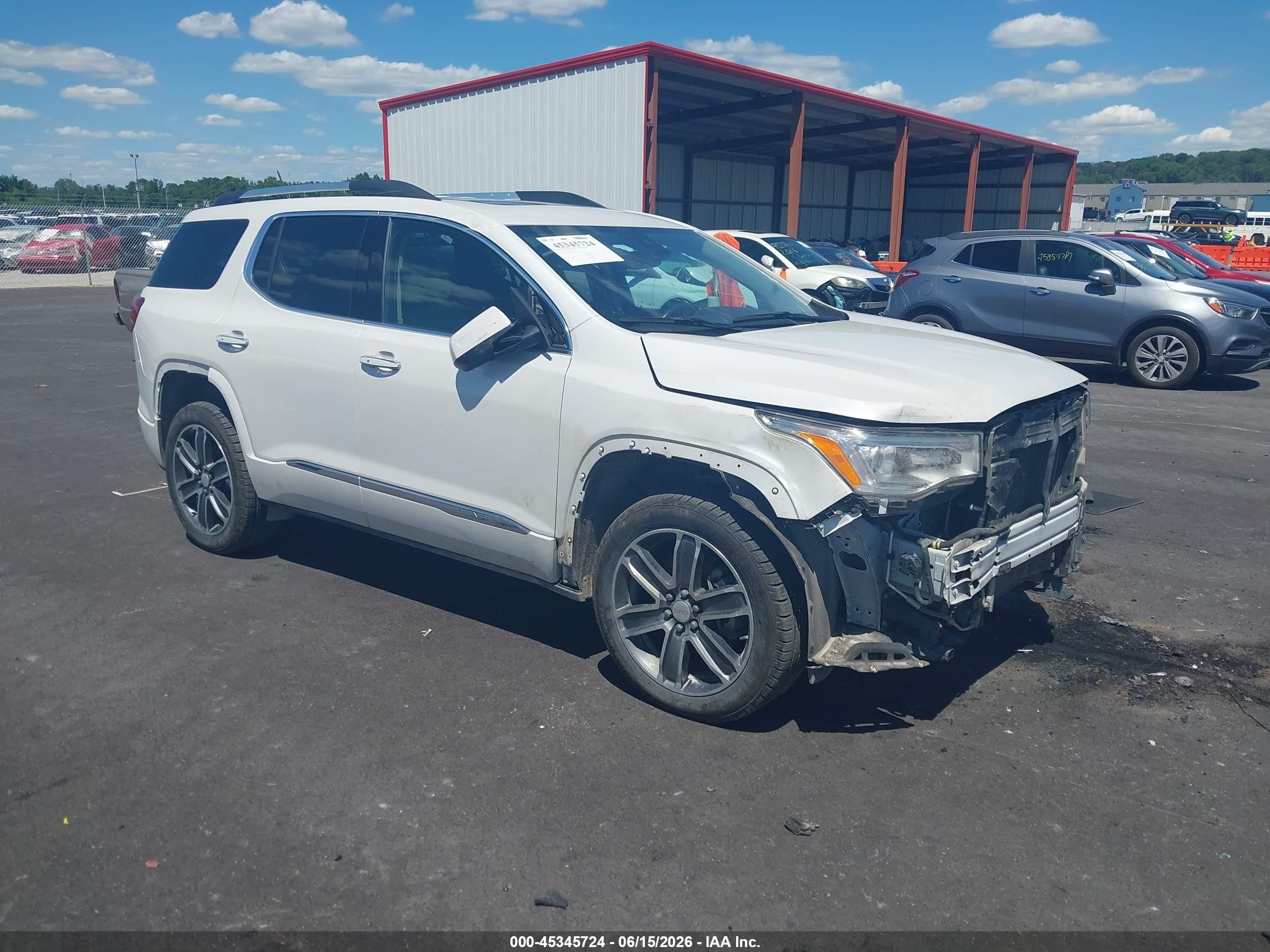 2018 GMC Acadia Denali, VIN 1GKKNXLS8JZ136359 — Front end