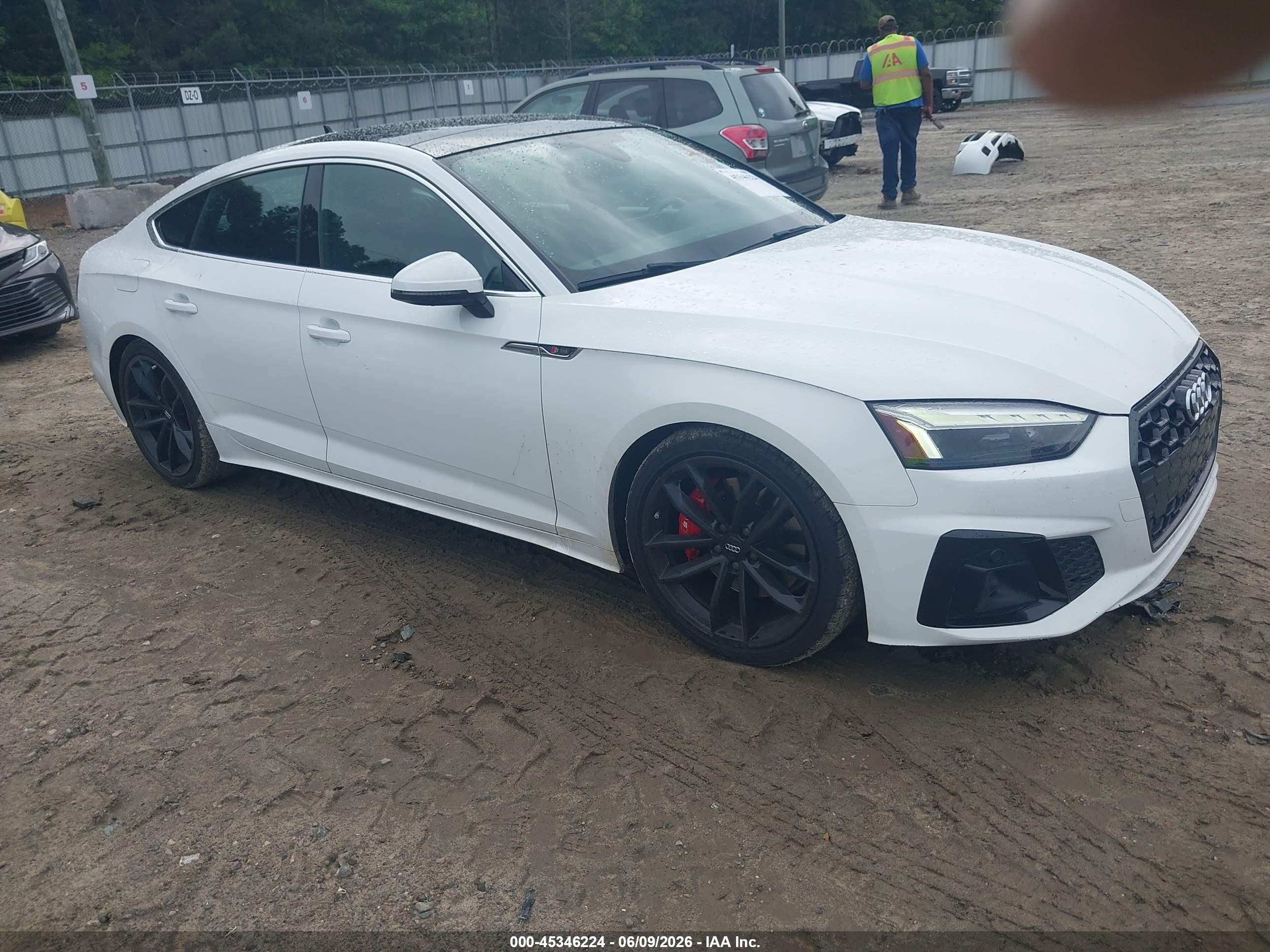 2021 Audi A5 Sportback S line Premium Plus, VIN WAUFACF56MA019001 — Front end