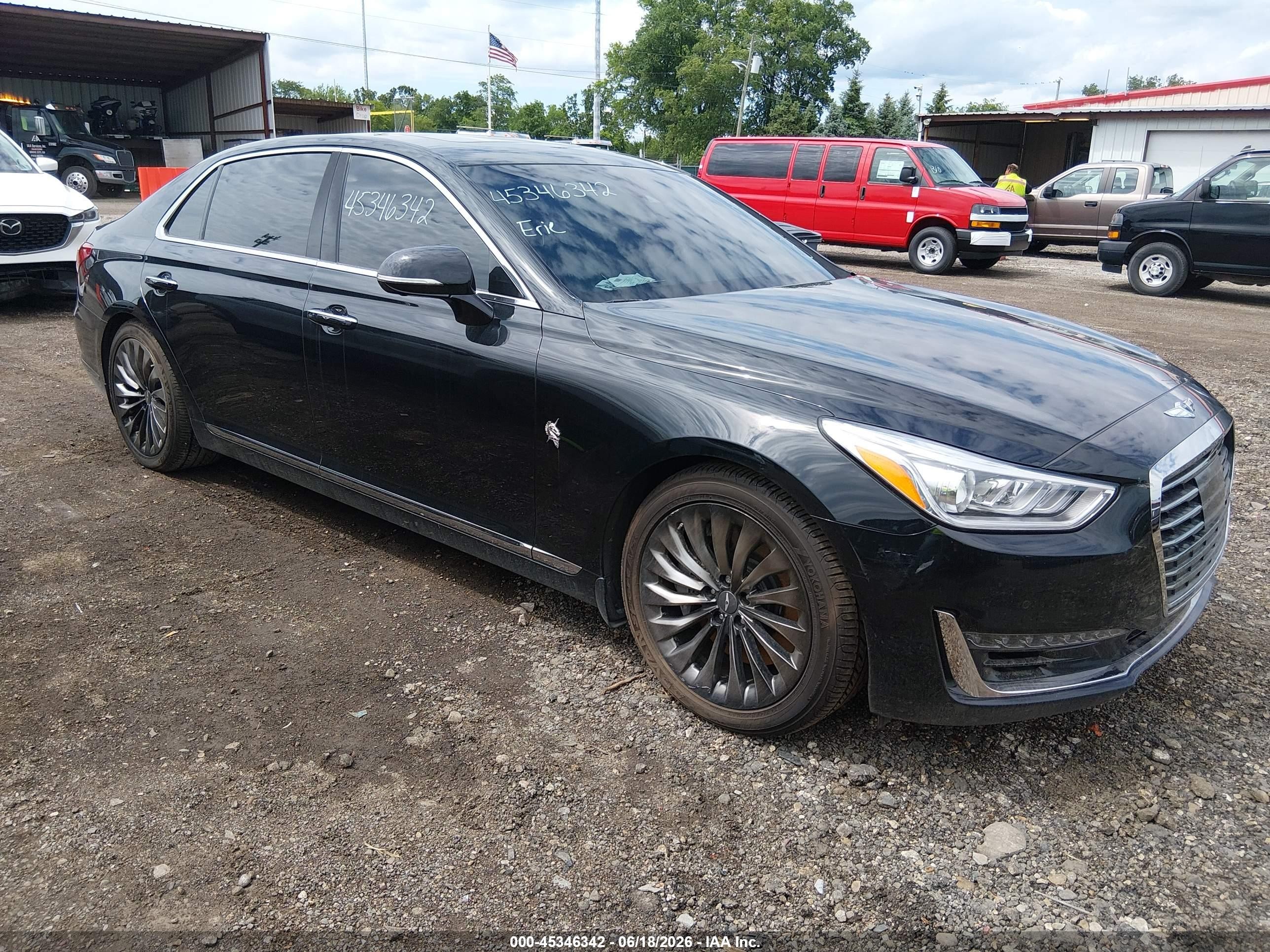 2017 Genesis G90 Ultimate, VIN KMHG54JH5HU032275 — Front end