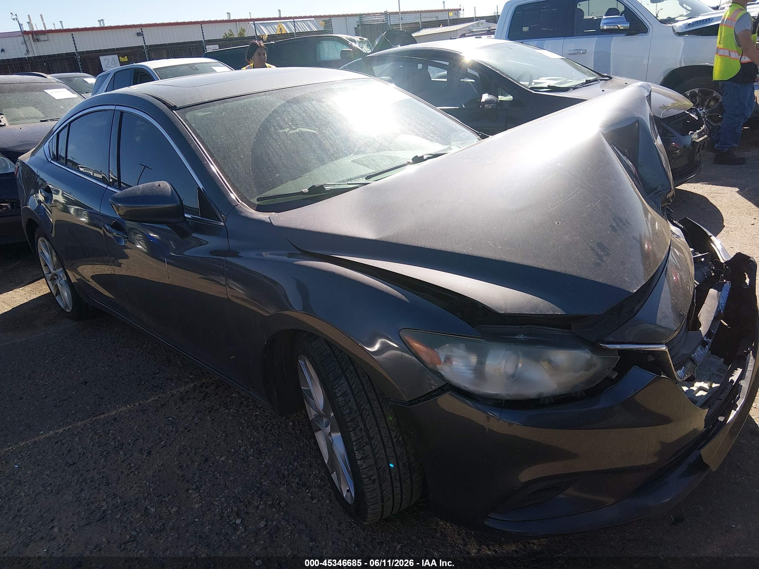 2015 Mazda 6 i Touring, VIN JM1GJ1V6XF1164891 — Перед