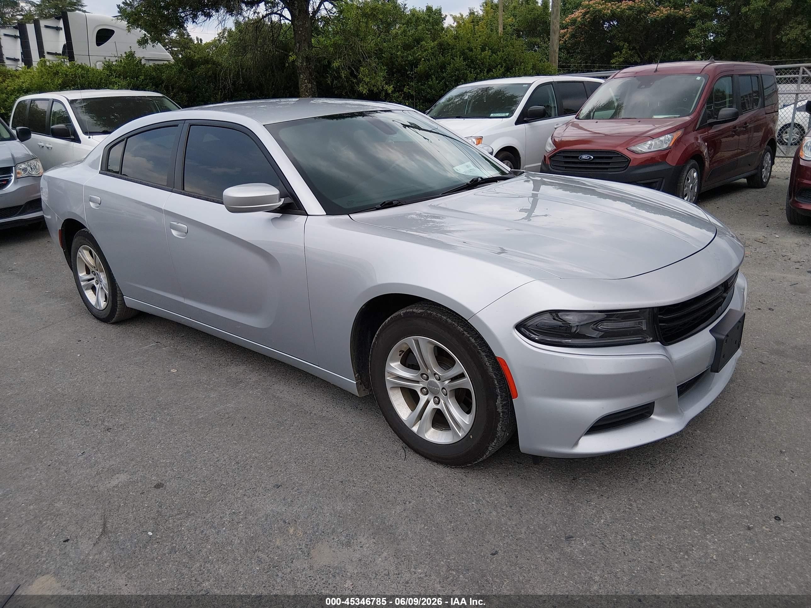 2020 Dodge Charger SXT, VIN 2C3CDXBG7LH221006 — Normal wear