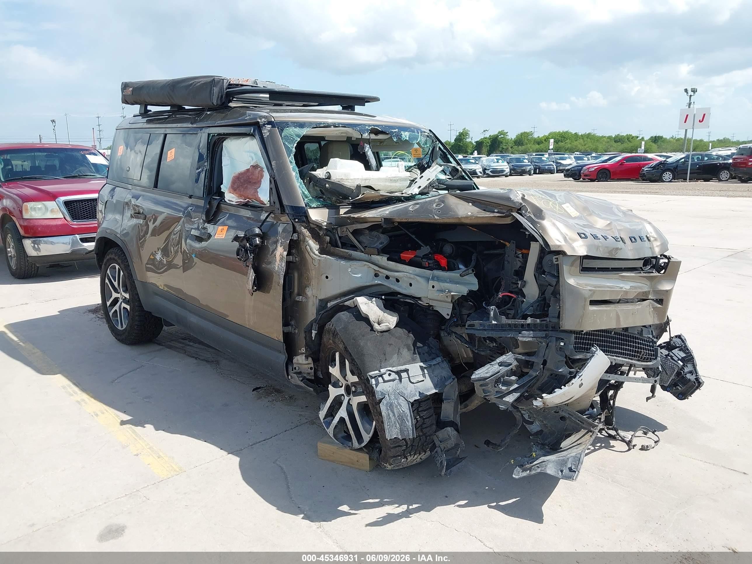 2022 Land Rover Defender SE, VIN SALEP7RU6N2071501 — Rollover