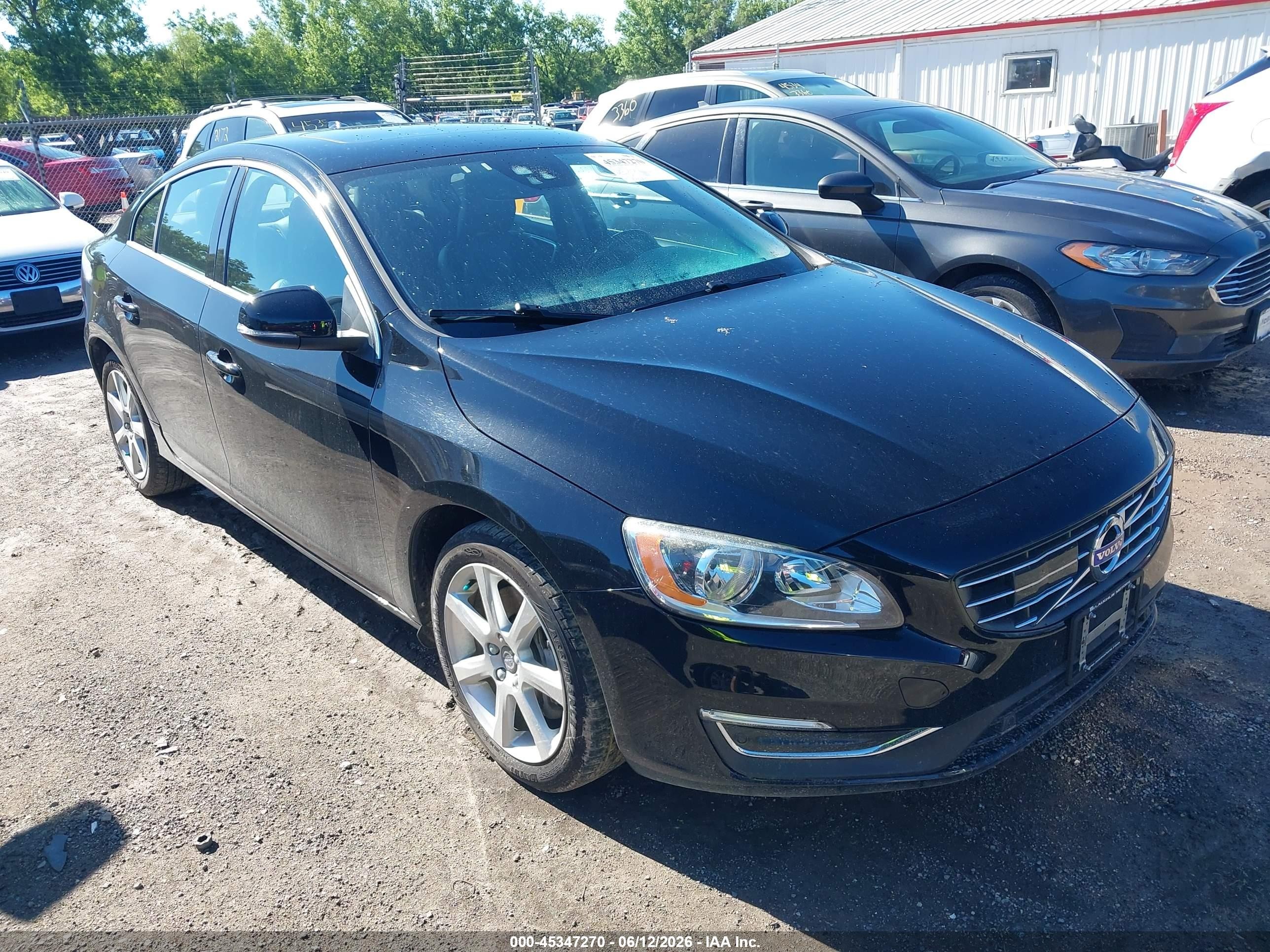 2016 Volvo S60 T5 Premier, VIN YV1612TKXG2411382 — Normal wear