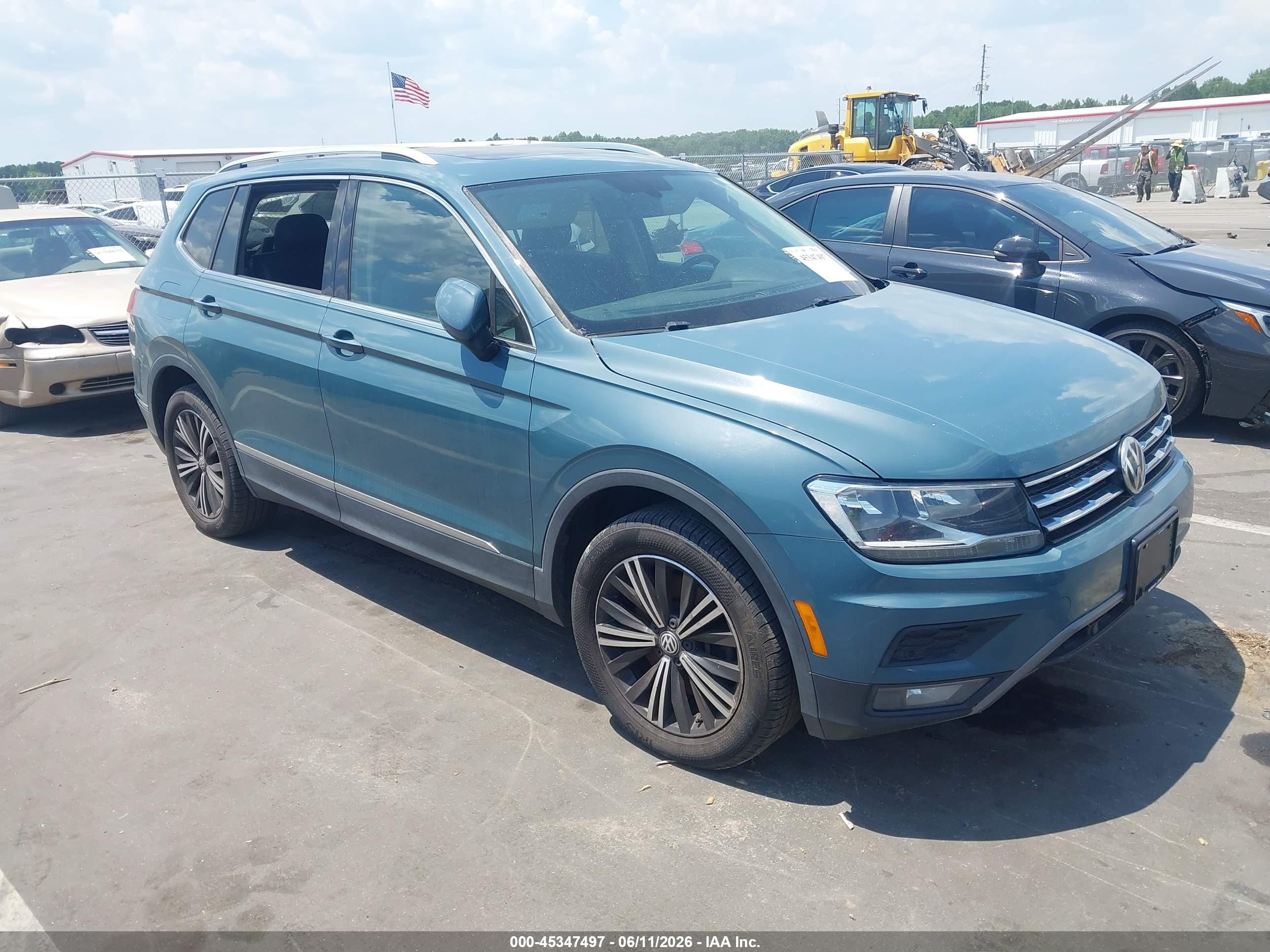 2019 Volkswagen Tiguan SE, VIN 3VV3B7AX1KM122203 — Fresh water flood