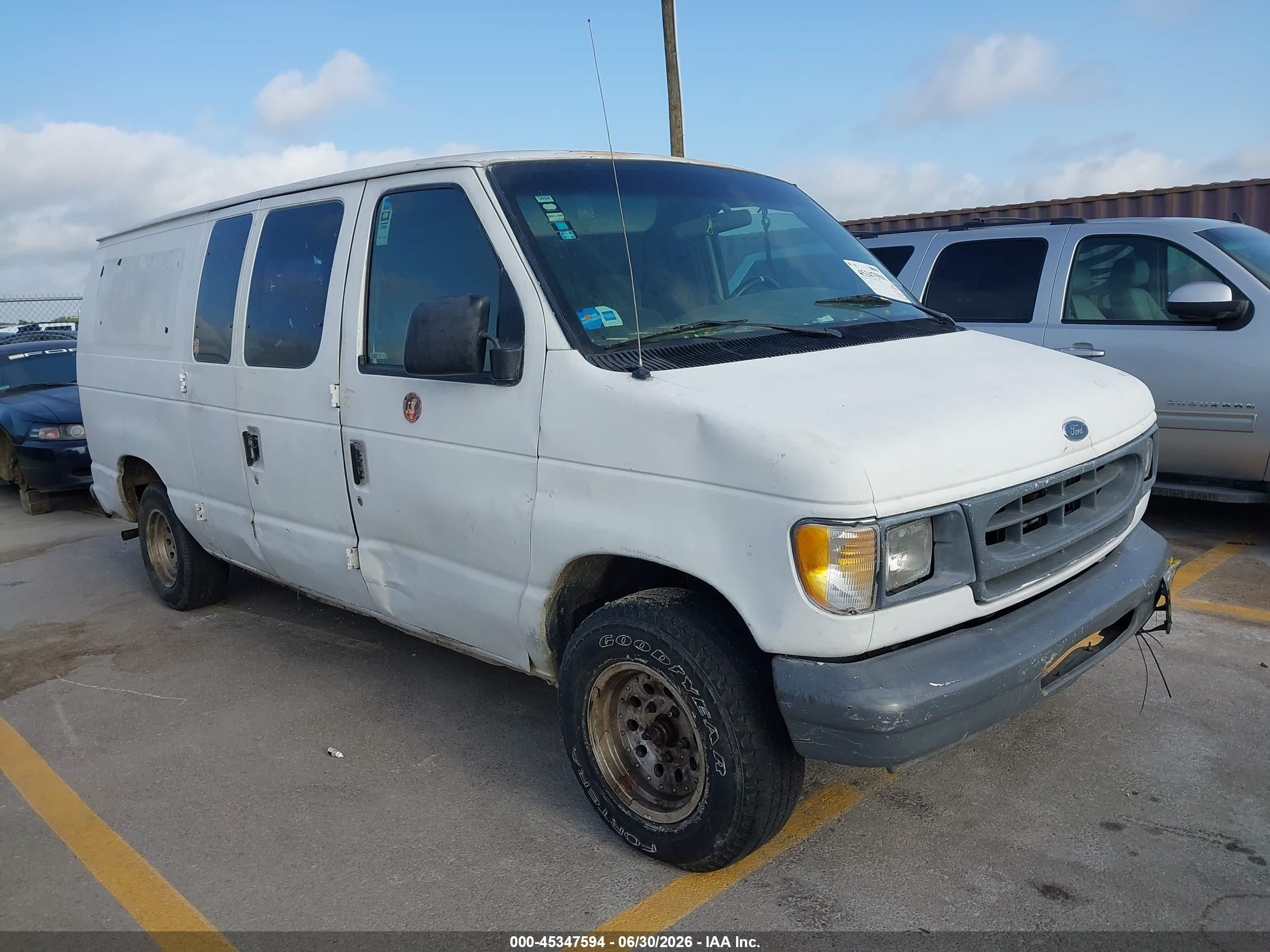 1999 Ford Econoline Cargo, VIN 1FTRE142XXHB55497 — Normal wear