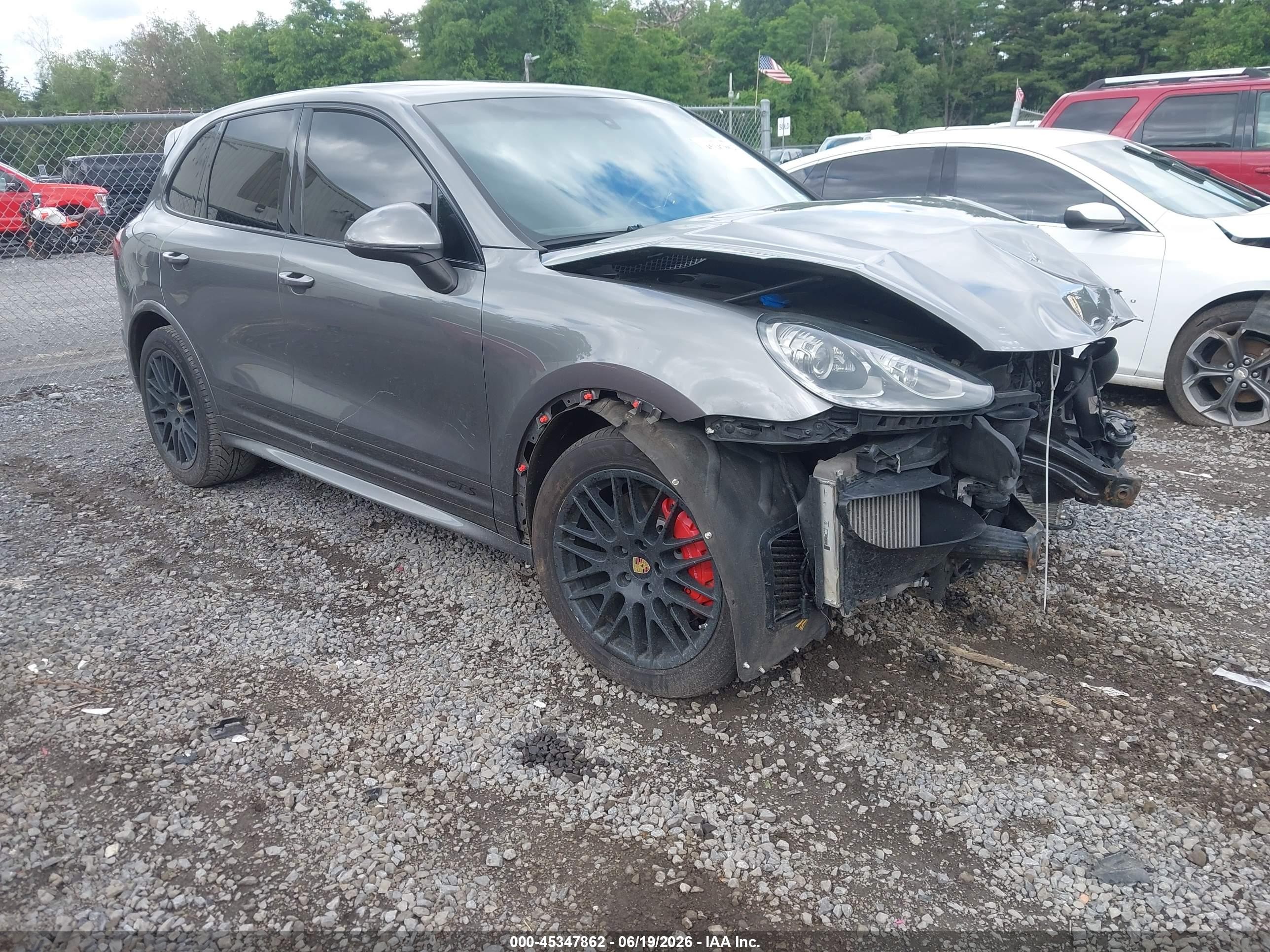 2016 Porsche Cayenne GTS, VIN WP1AD2A25GLA77538 — Front end