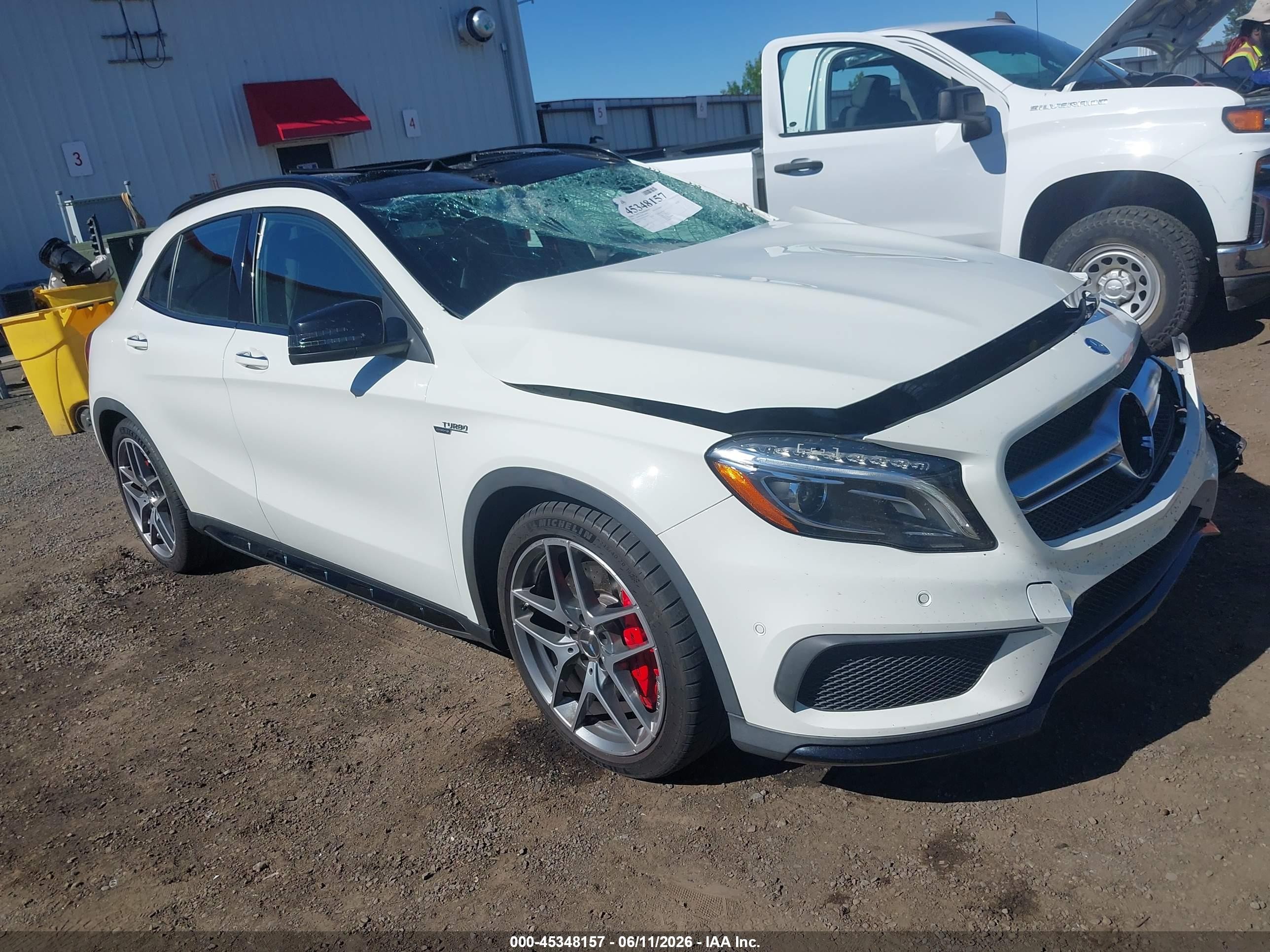 2015 Mercedes-Benz GLA 45 AMG, VIN WDDTG5CB5FJ142954 — Roof
