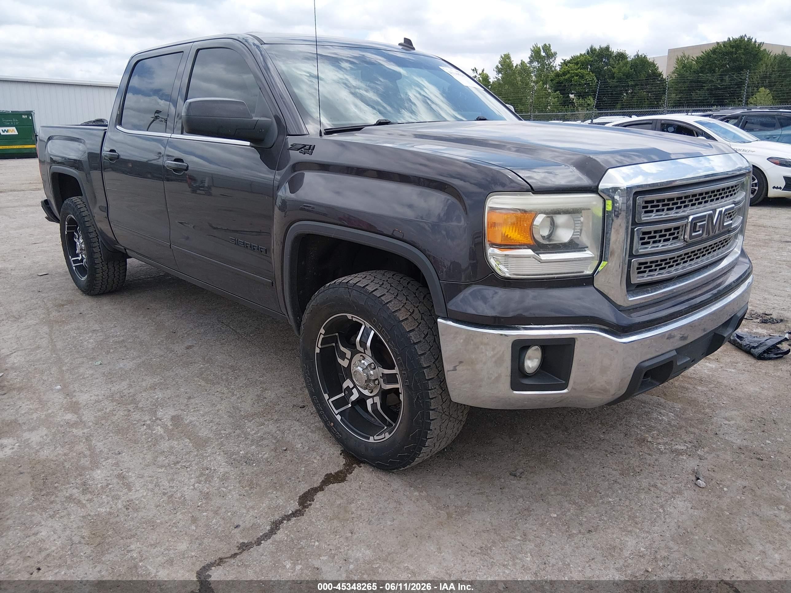 2014 GMC Sierra 1500 SLE, VIN 3GTU2UEC6EG407720 — Rear end