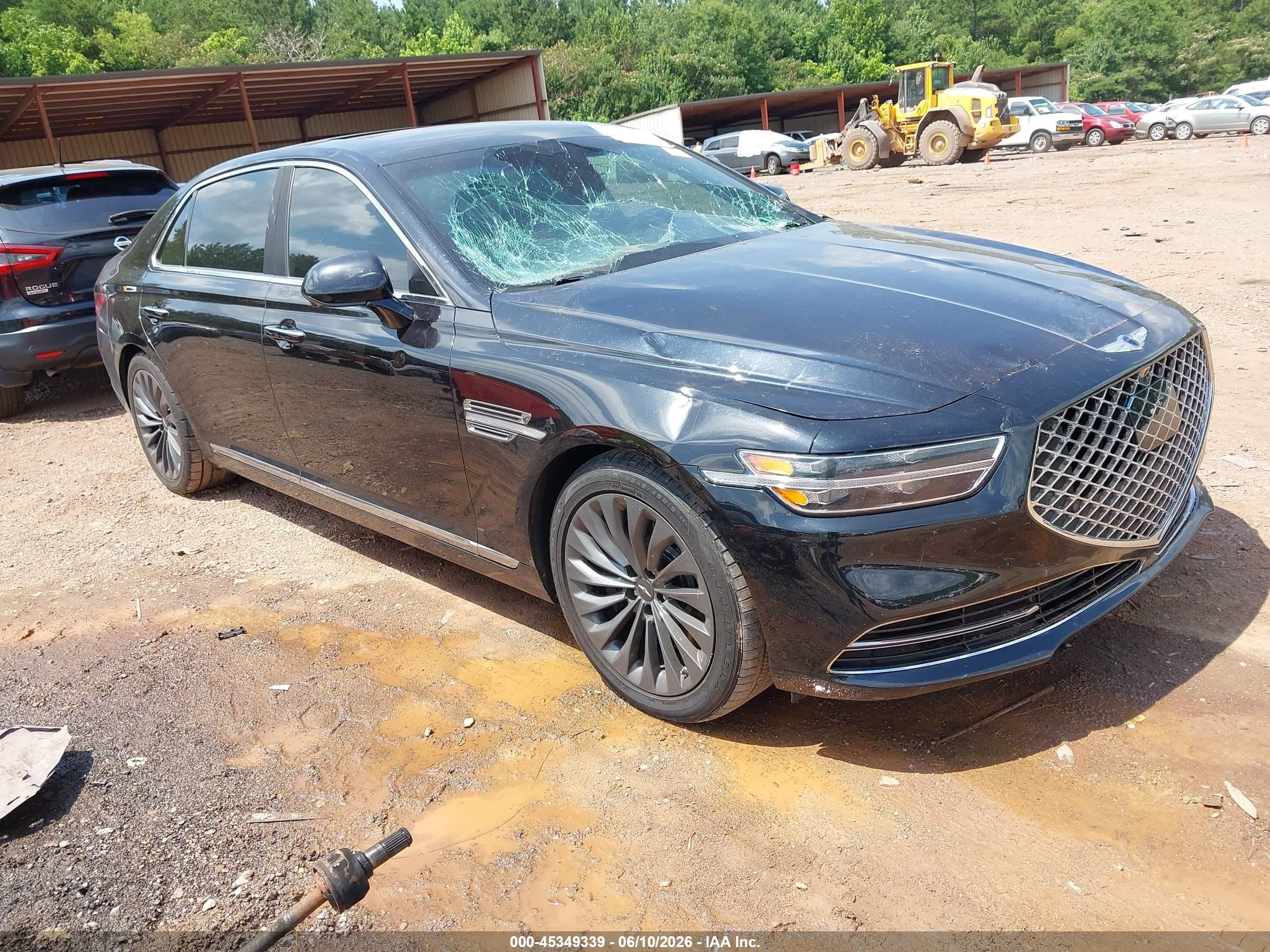2020 Genesis G90 Premium, VIN KMTF34PA3LU078763 — Front end