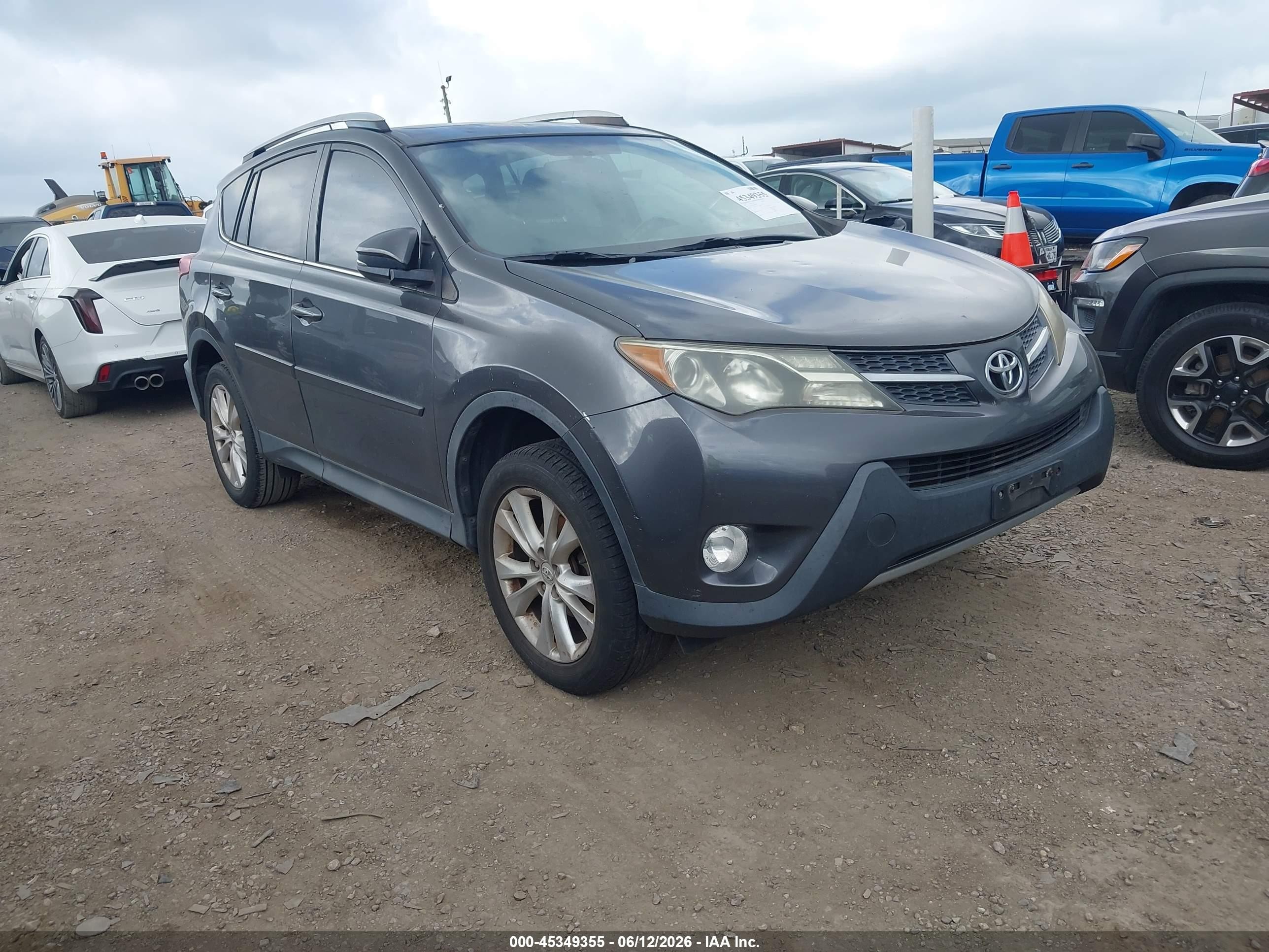 2013 Toyota RAV4 Limited, VIN 2T3YFREV9DW034157 — Storm
