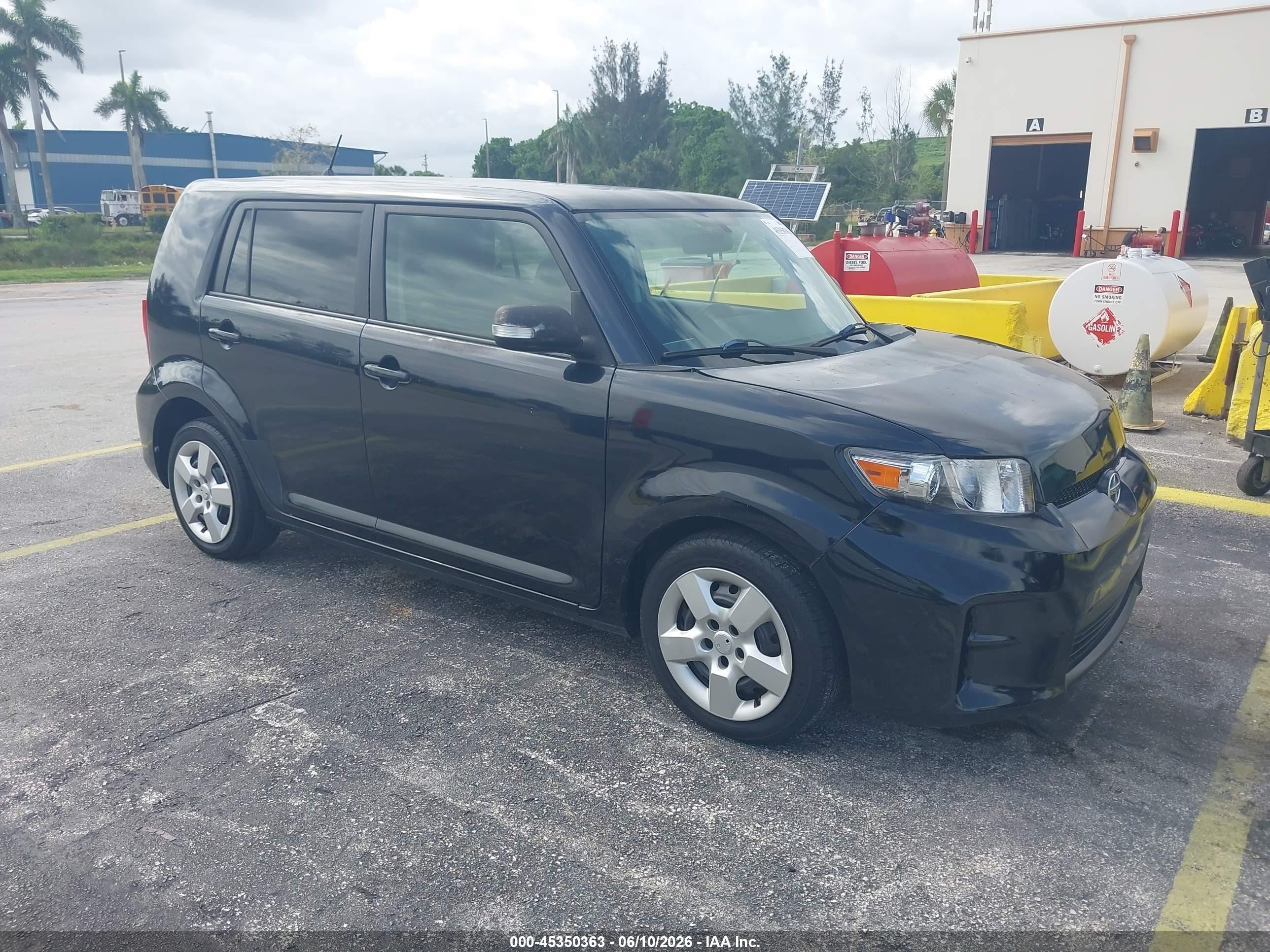 2011 Scion xB Release Series 8.0, VIN JTLZE4FE0B1130915 — Not stated