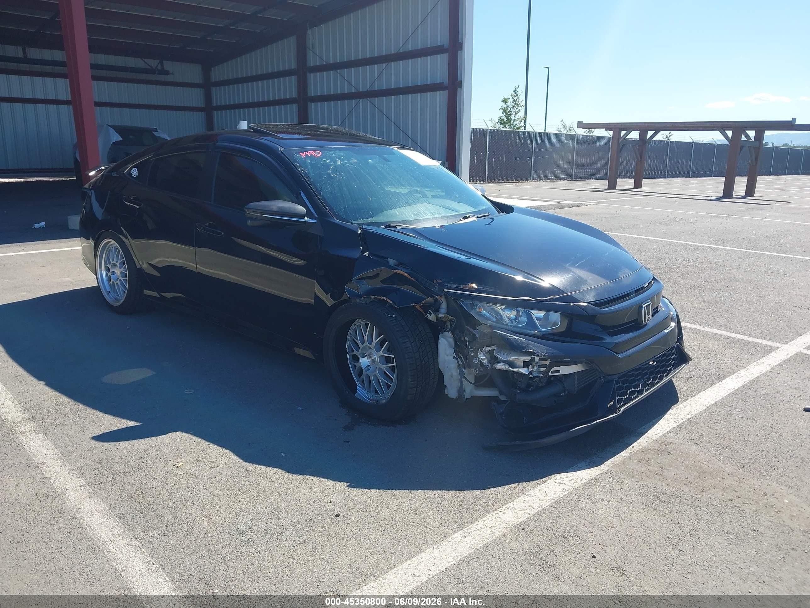 2019 Honda Civic Si, VIN 2HGFC1E51KH700900 — Front end