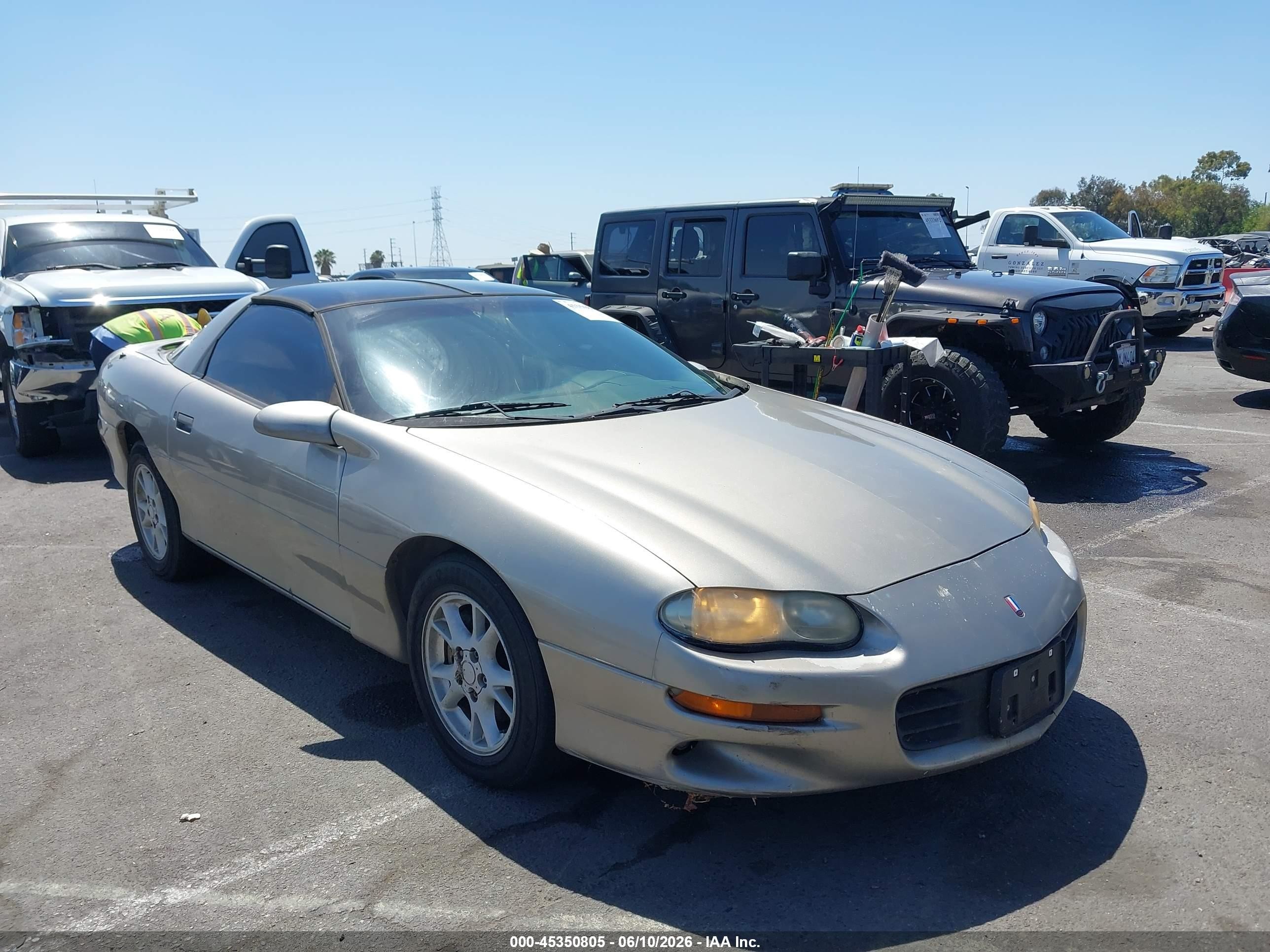 2002 Chevrolet Camaro, VIN 2G1FP22K222128170 — Normal wear