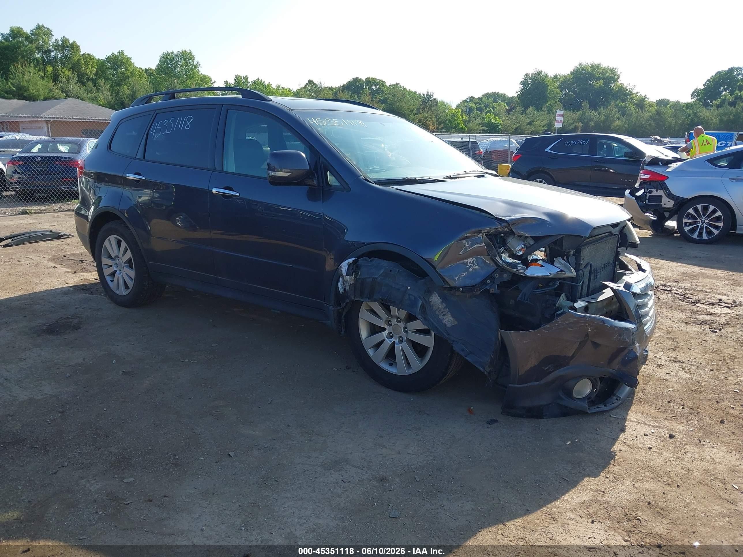 2011 Subaru Tribeca Limited, VIN 4S4WX9GD4B4401724 — Front end