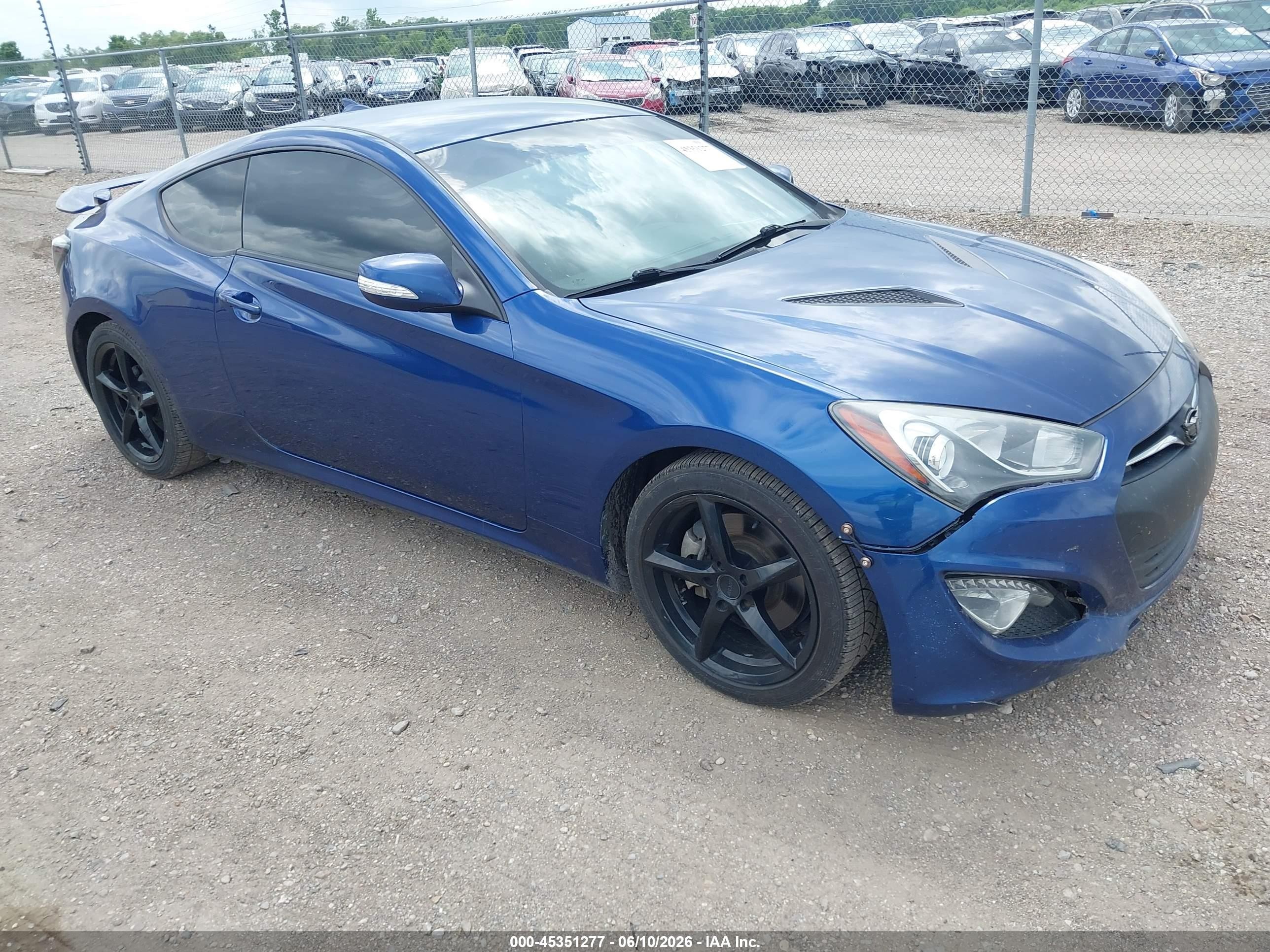 2016 Hyundai Genesis Coupe 3.8L Base, VIN KMHHT6KJ4GU135161 — Front end