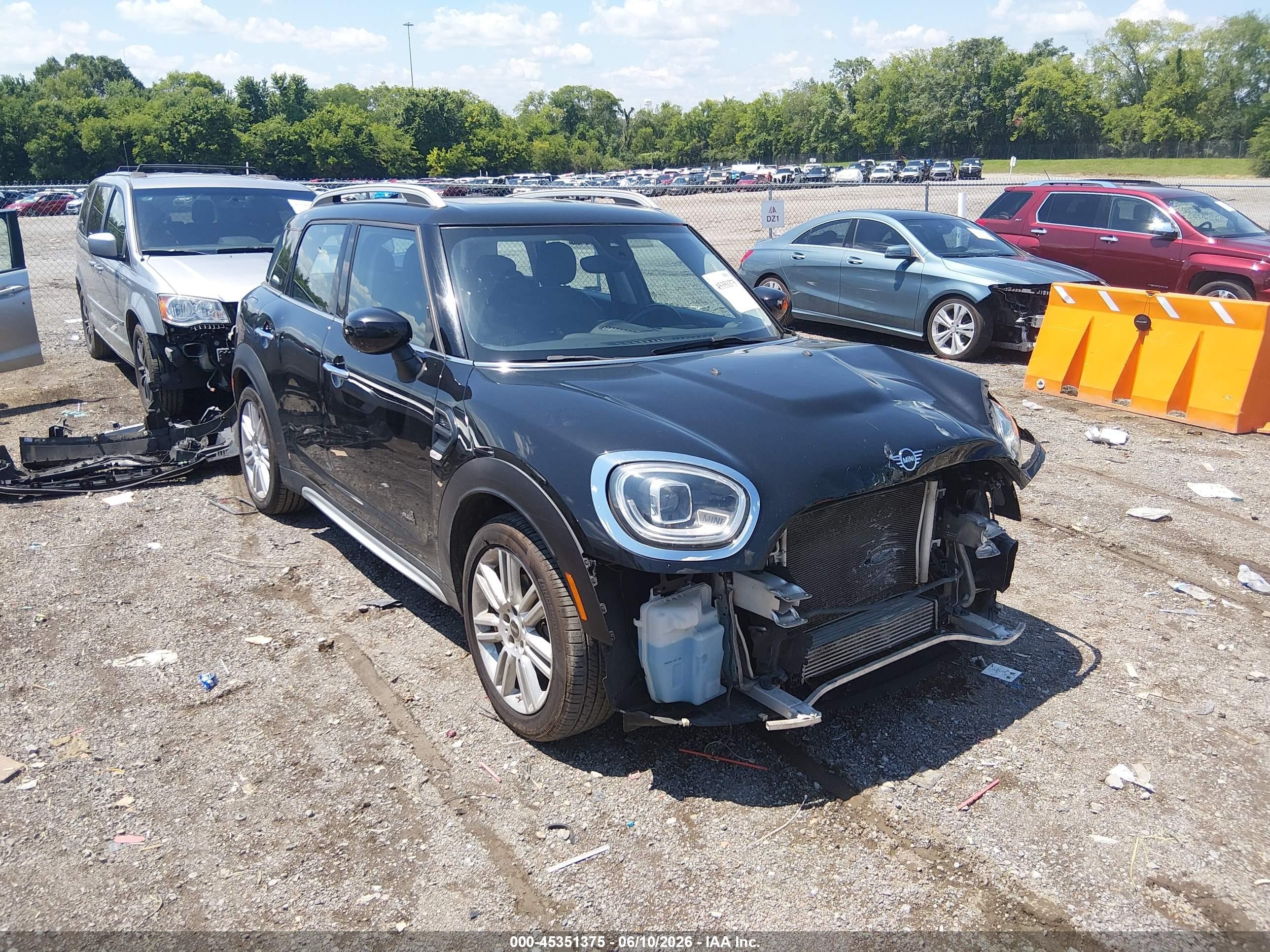 2022 MINI Countryman Oxford Edition, VIN WMZ43BR00N3N68553 — Front end